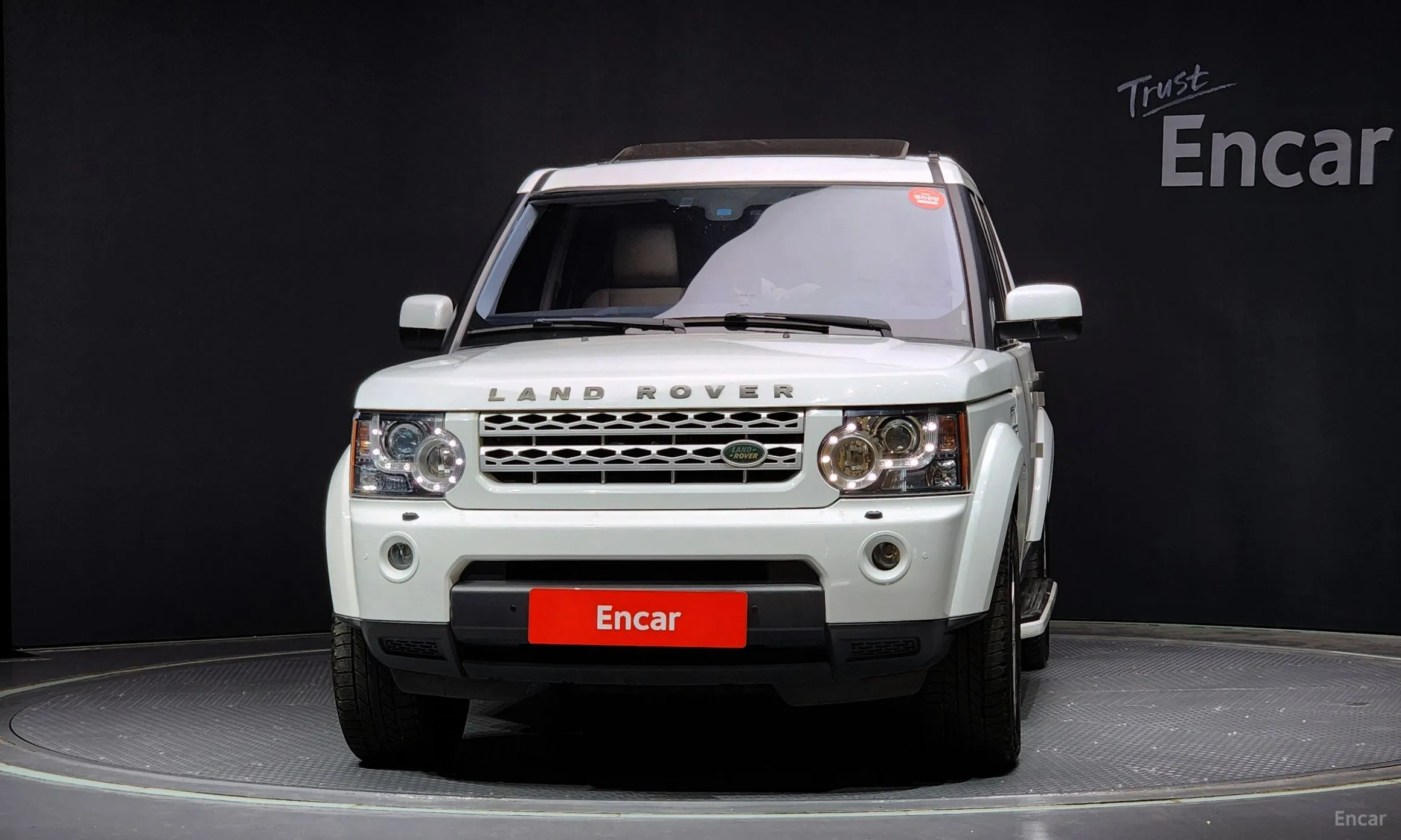 Land Rover Discovery 4 превью 2