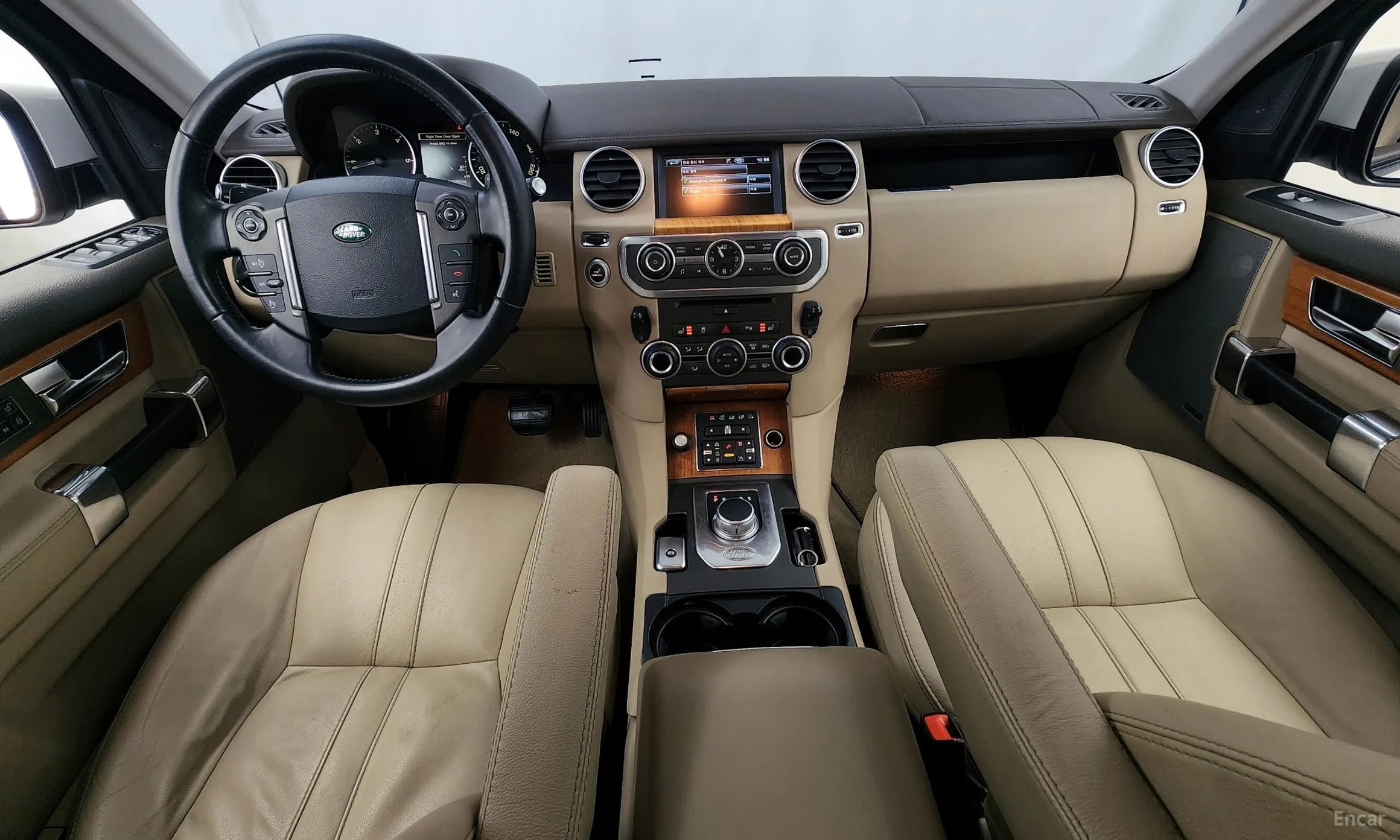 Land Rover Discovery 4 превью 4