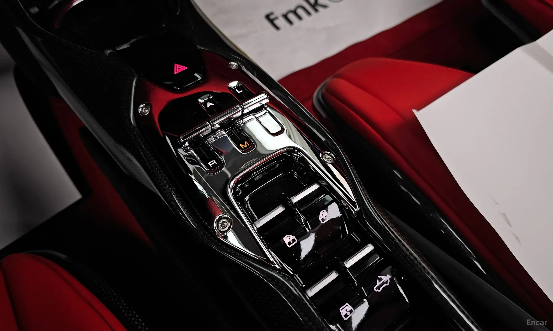 Ferrari 296 GTS превью 9