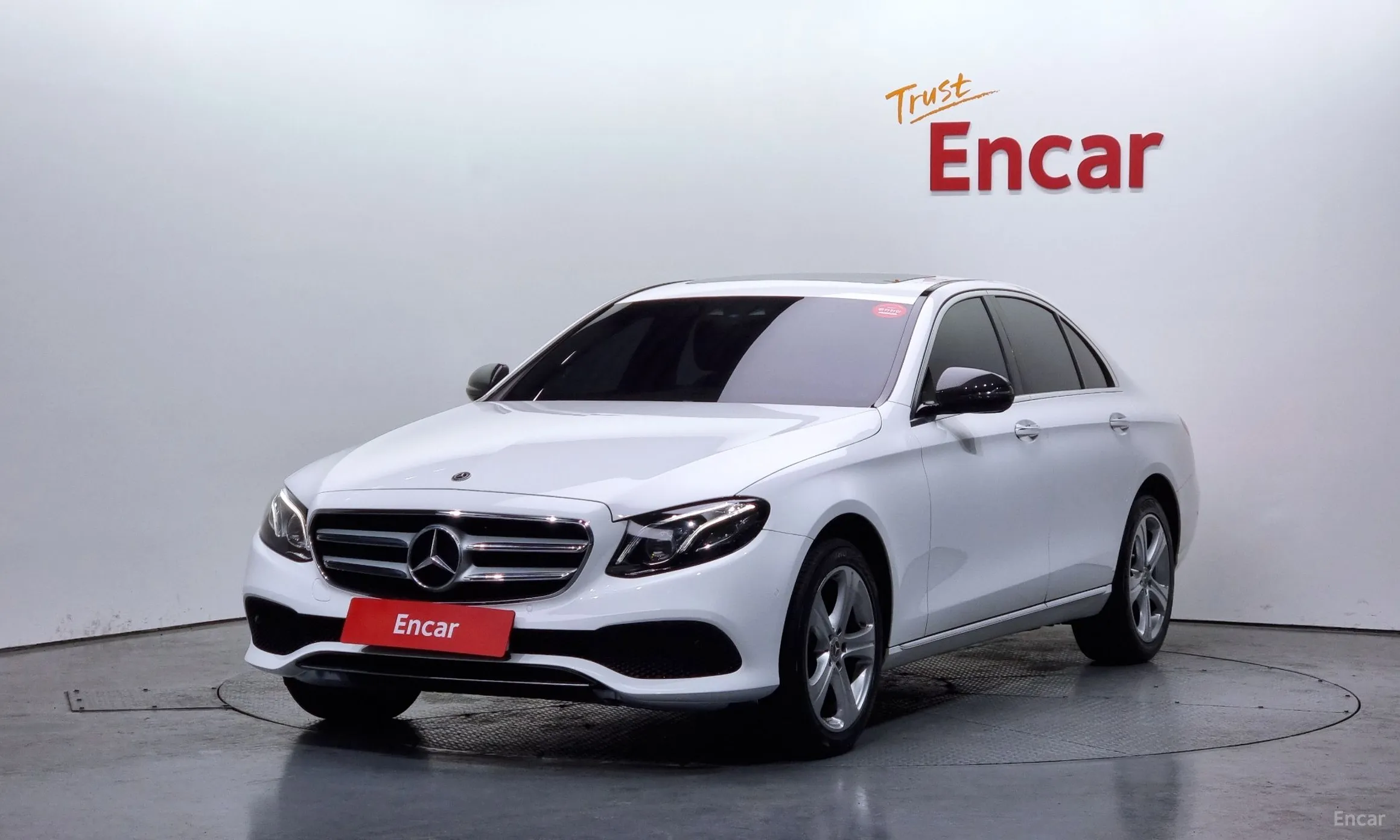 Mercedes Benz E-Class W213