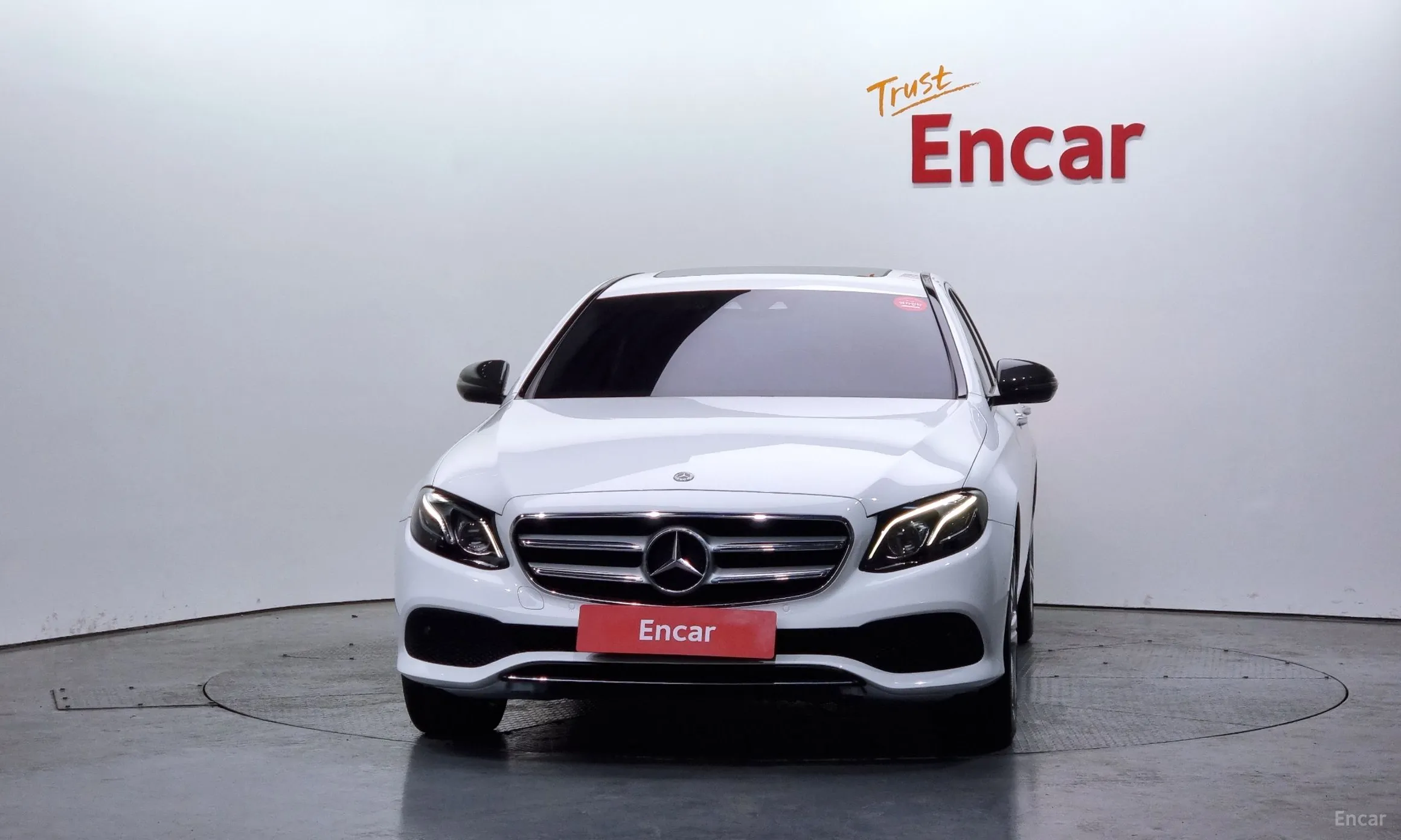 Mercedes Benz E-Class W213