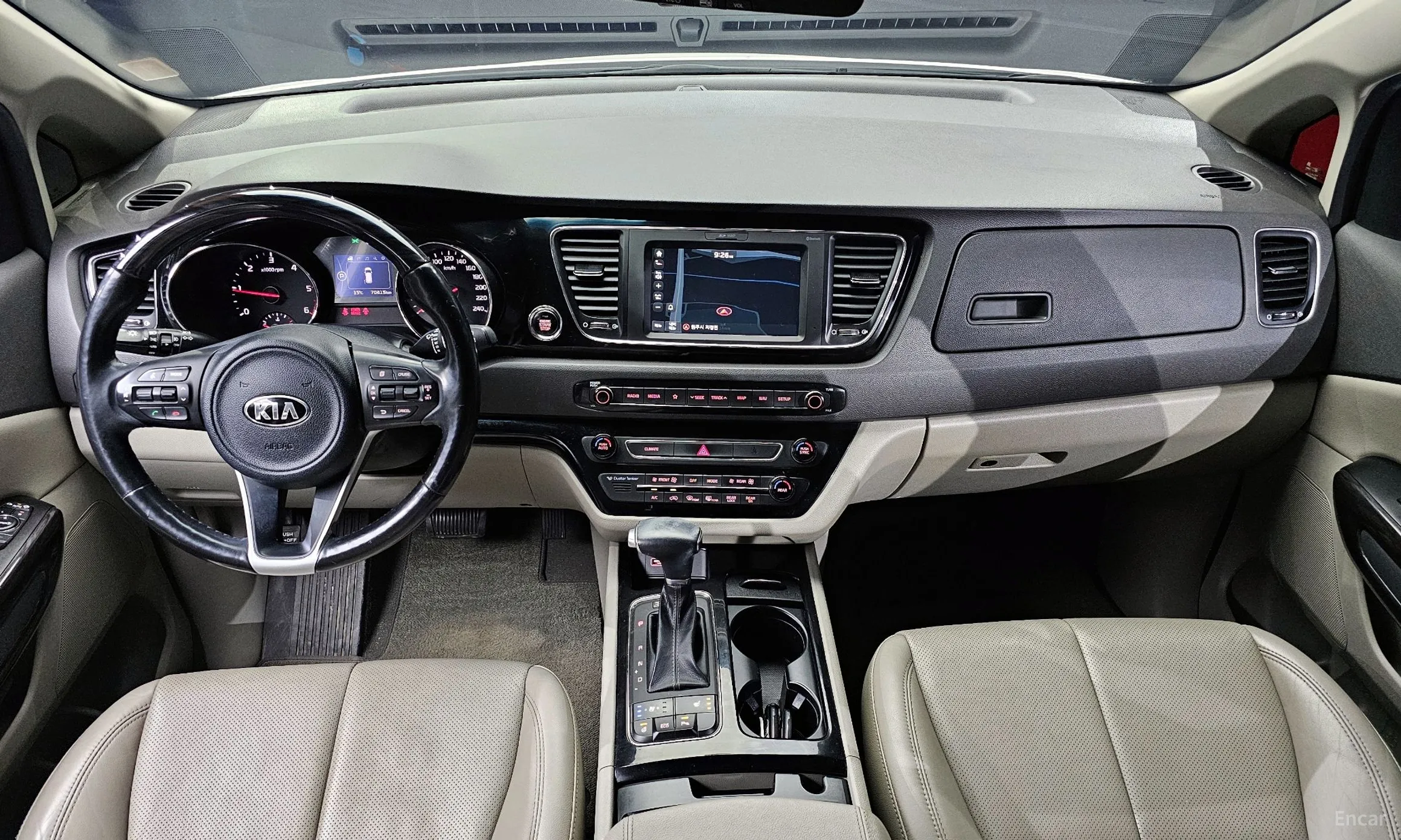 Kia Carnival превью 7