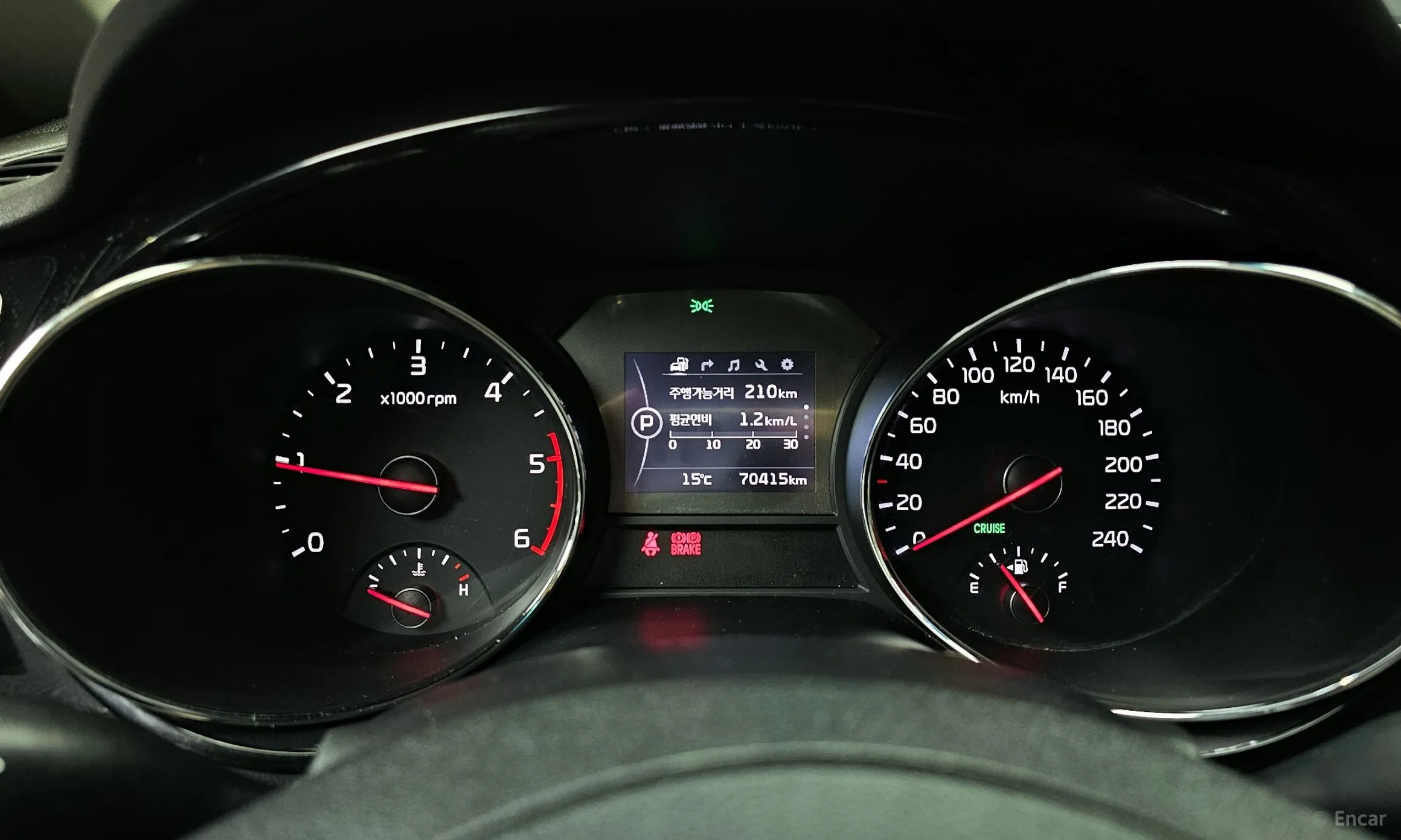 Kia Carnival превью 8
