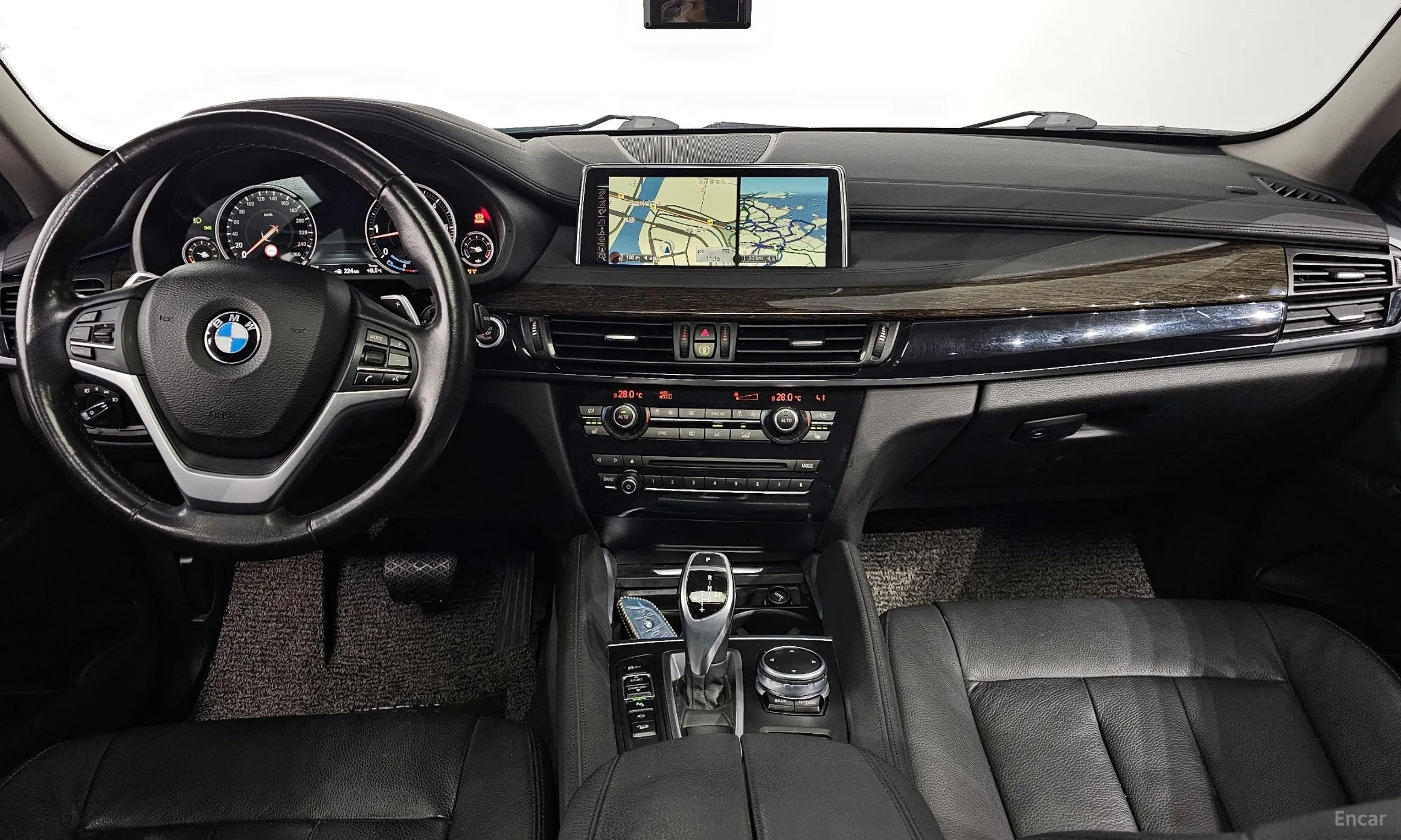 BMW X6 (F16) превью 4