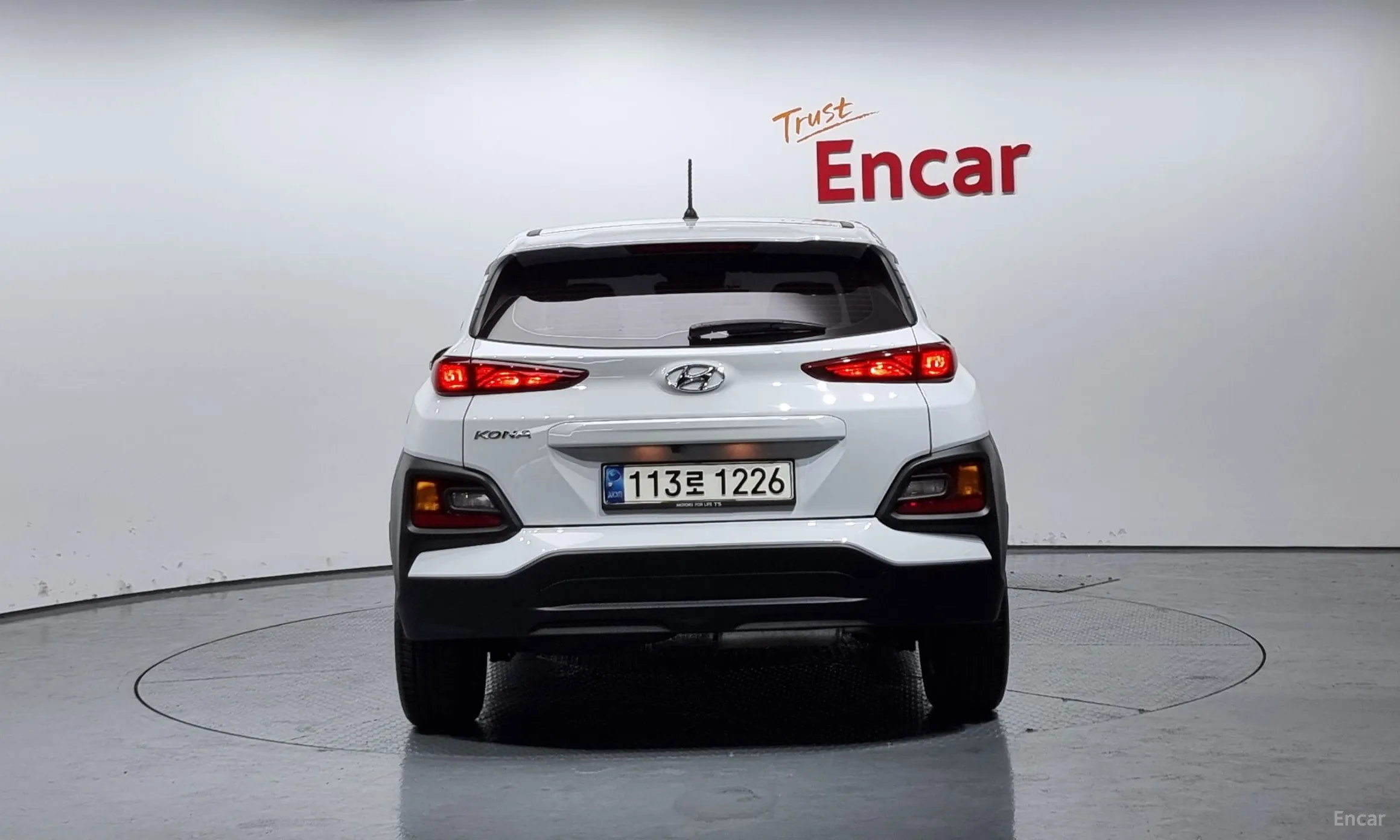 Hyundai Kona превью 3