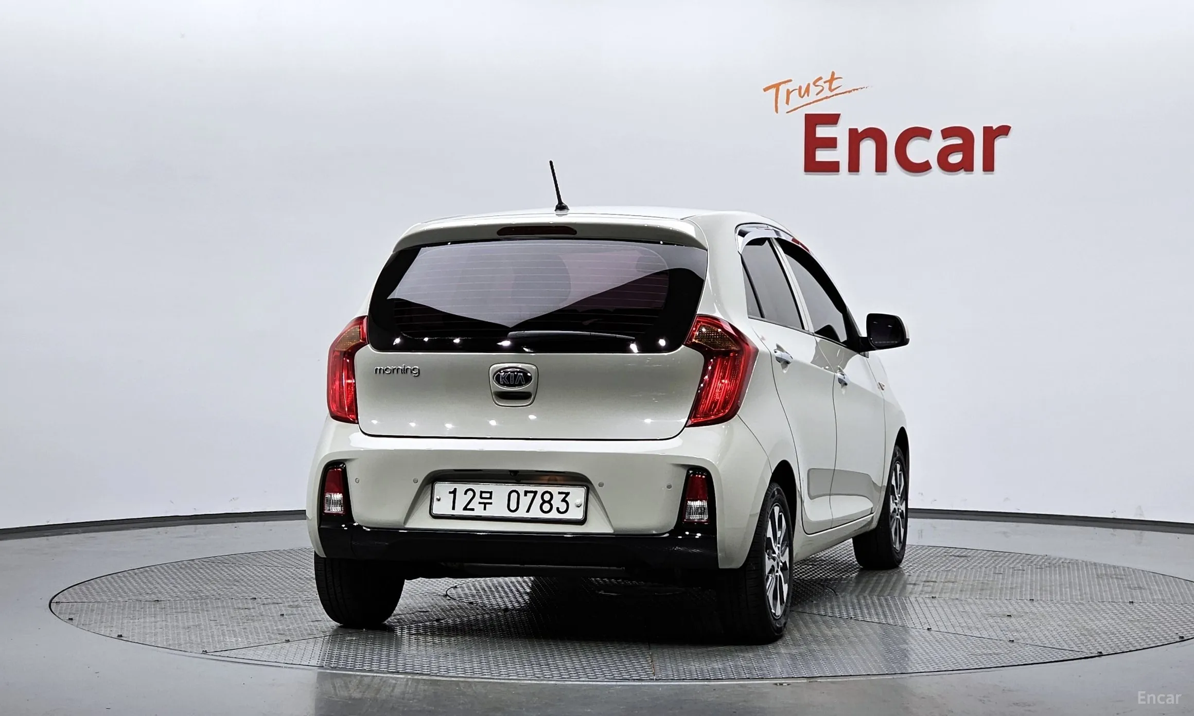 Kia Morning превью 3