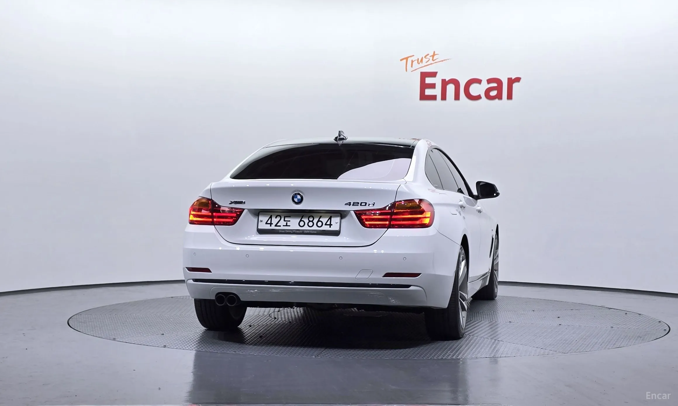 BMW Series 4 (F32) превью 3