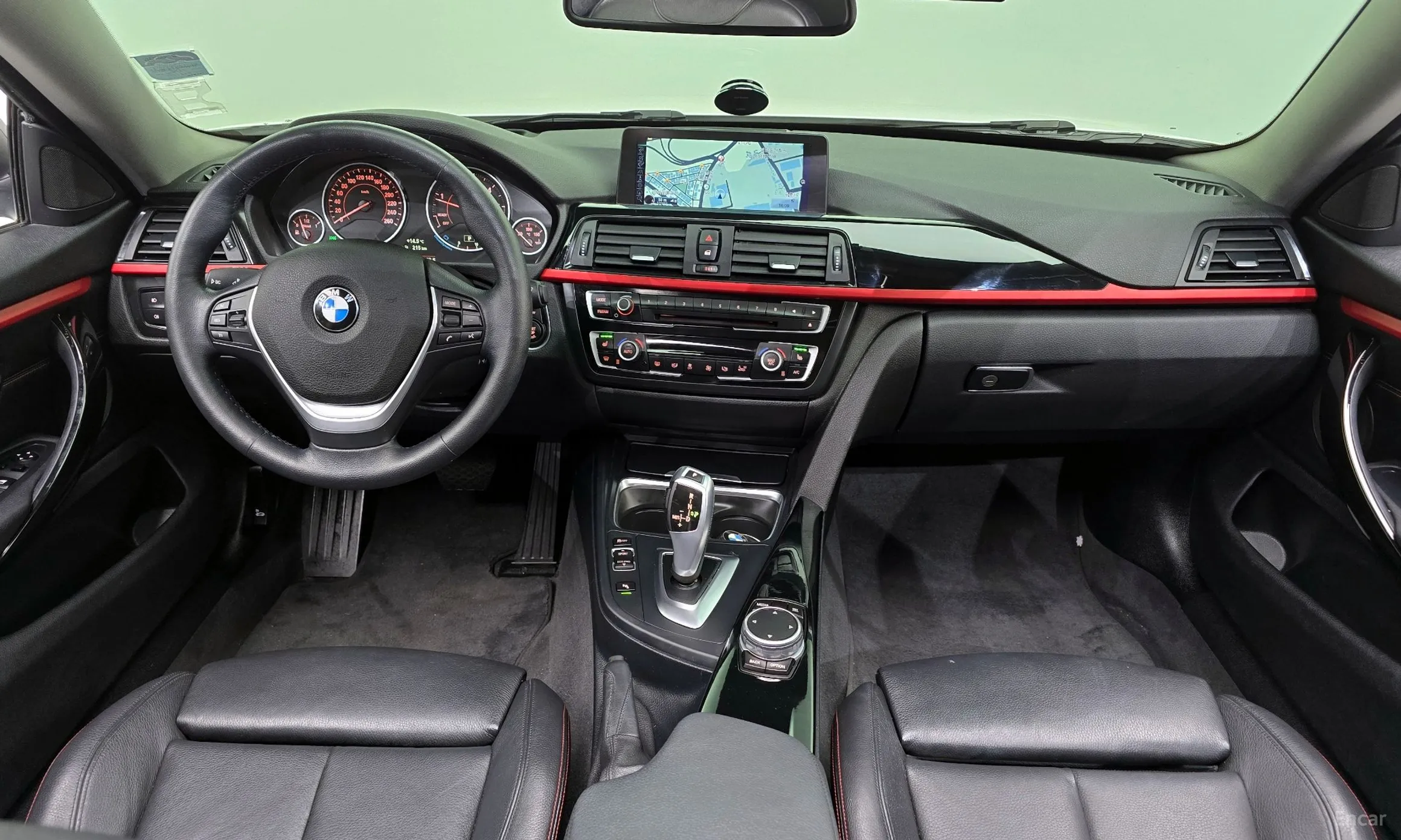 BMW Series 4 (F32) превью 4