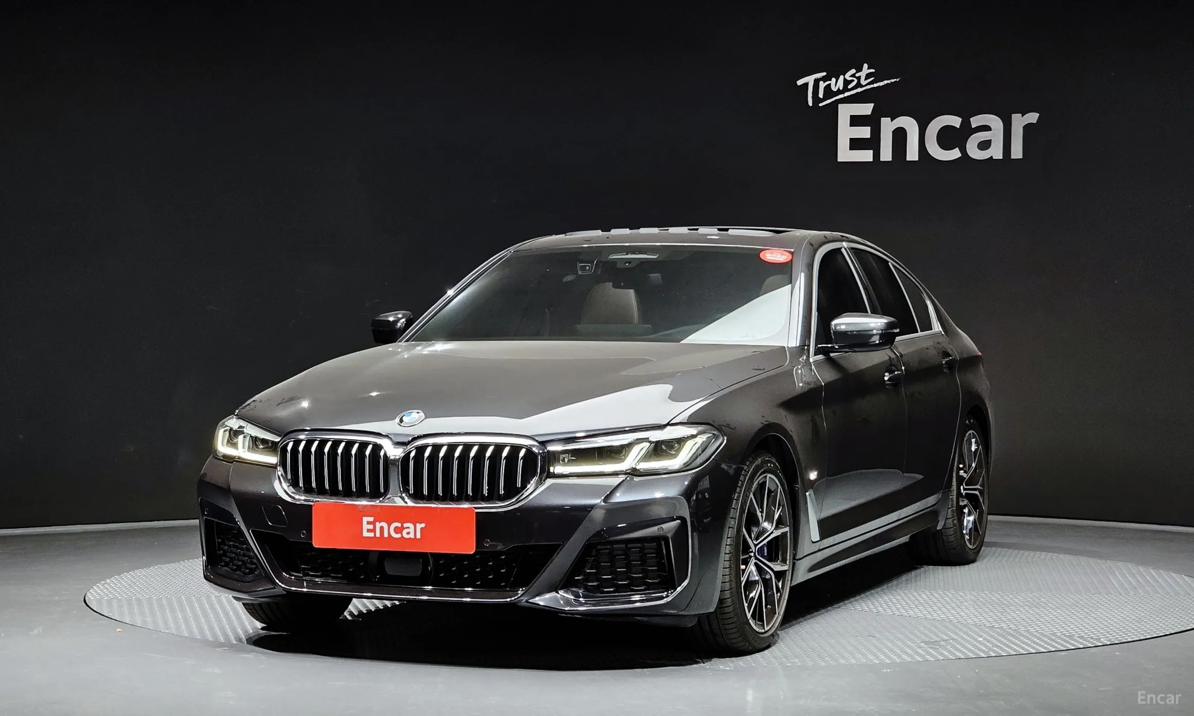 BMW 5 Series (G30)