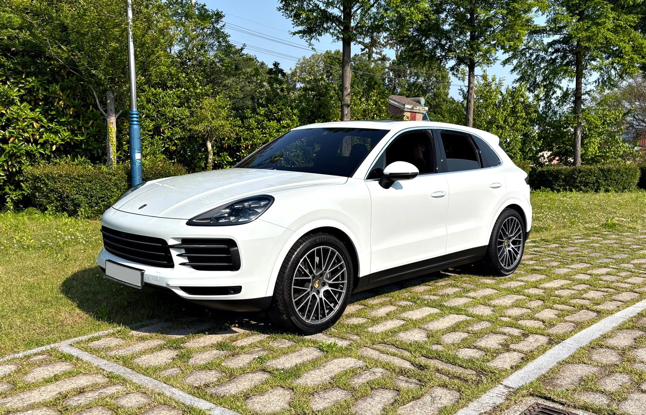 Porsche Cayenne (PO536) превью 3