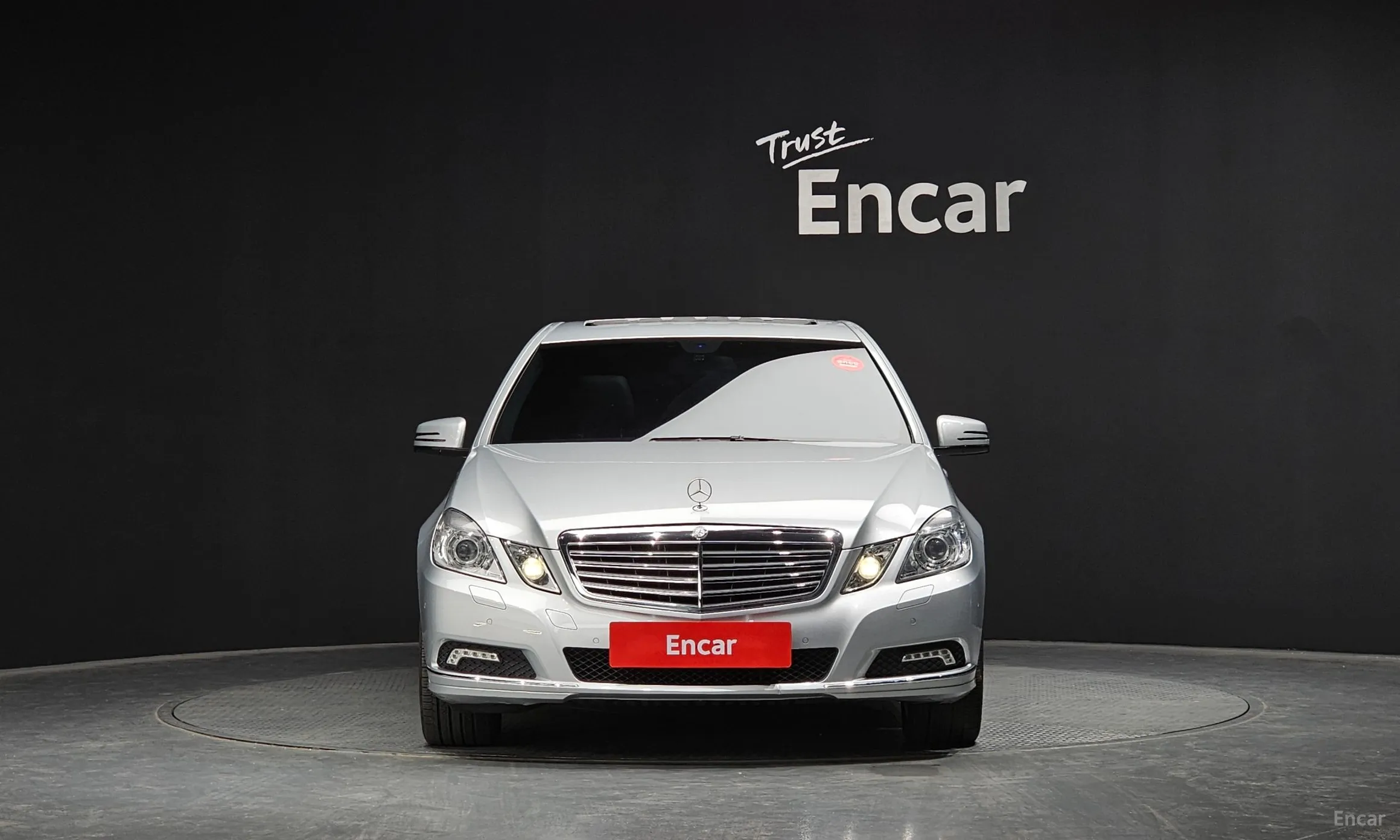 Mercedes Benz E-Class W212 превью 2