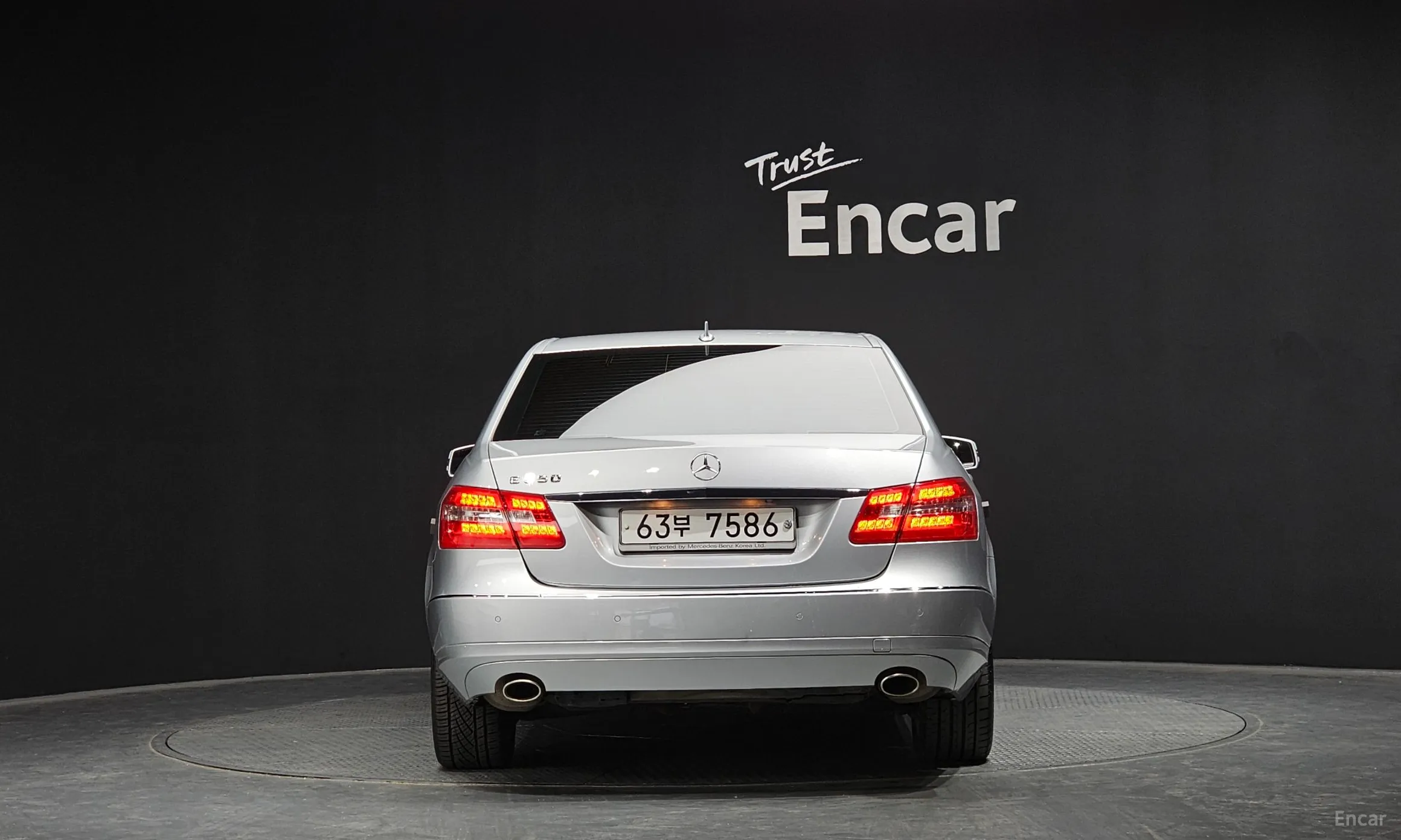 Mercedes Benz E-Class W212 превью 3