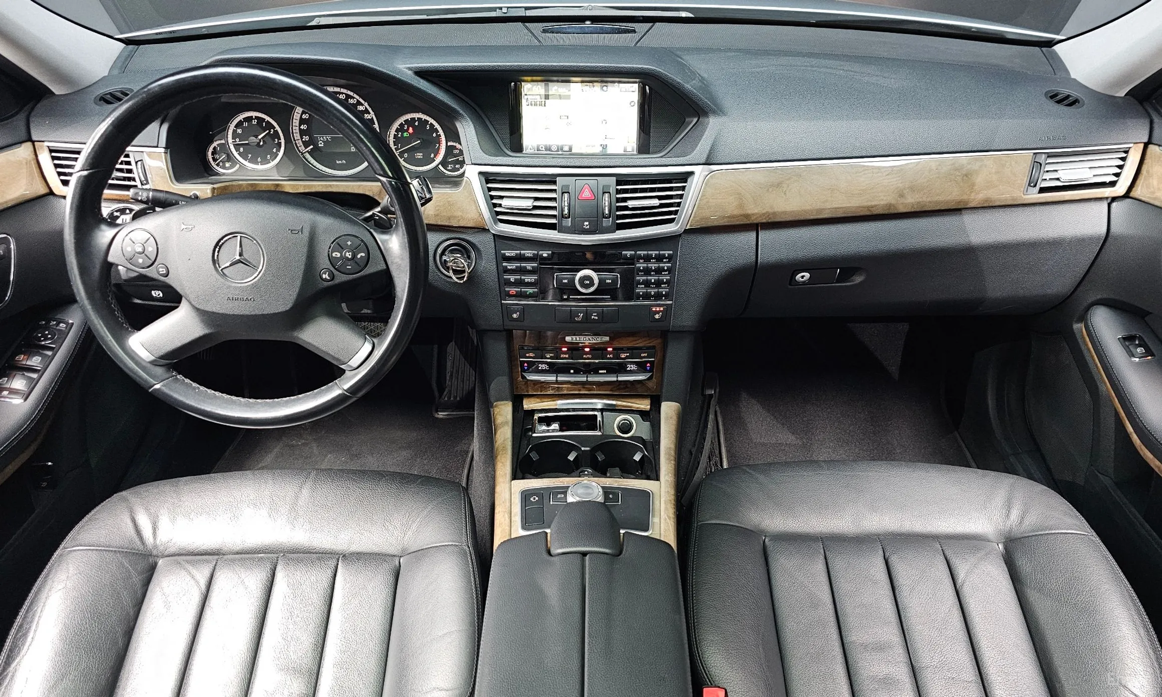 Mercedes Benz E-Class W212 превью 4