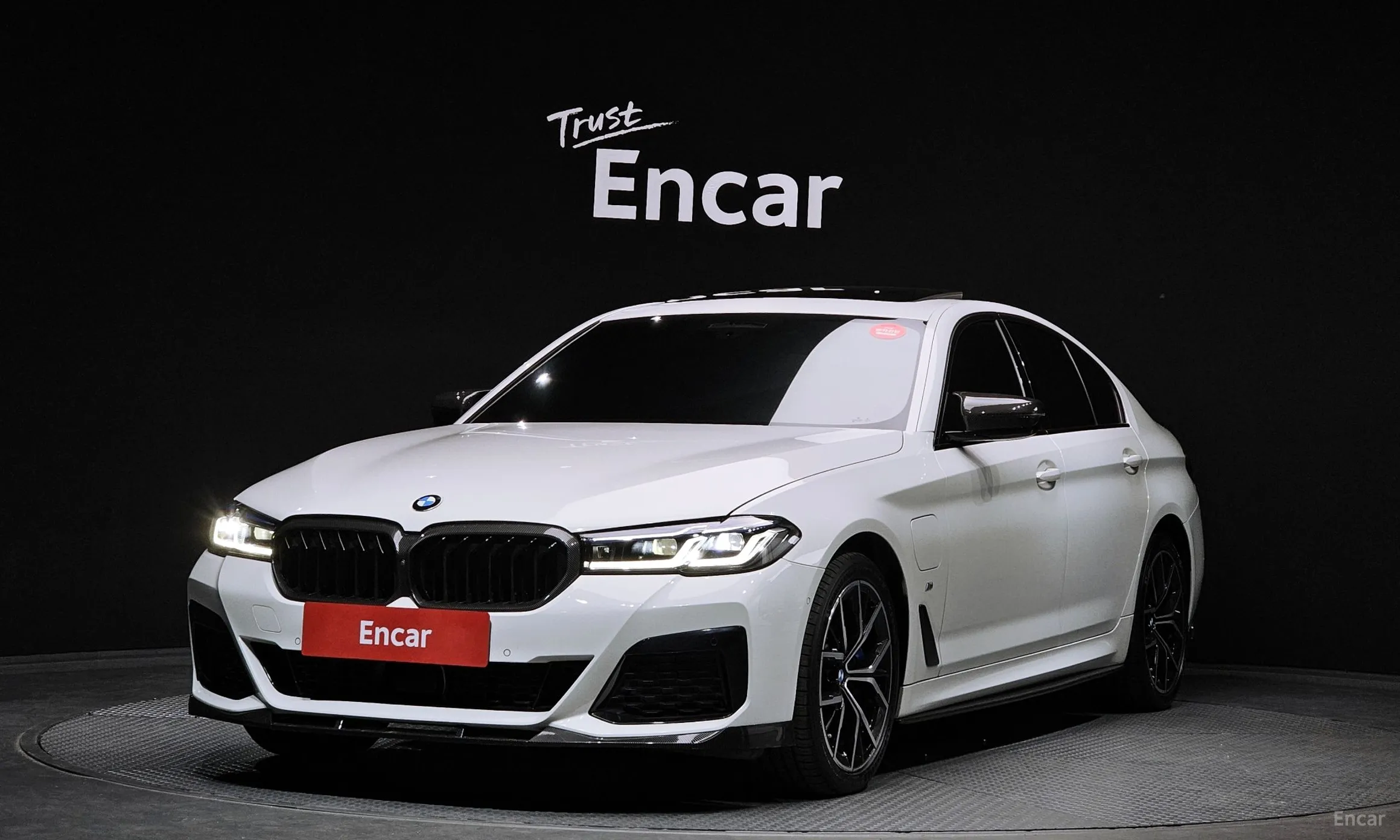 BMW 5 Series (G30)