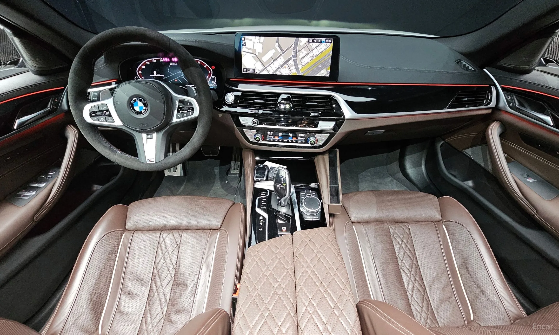 BMW 5 Series (G30) превью 4