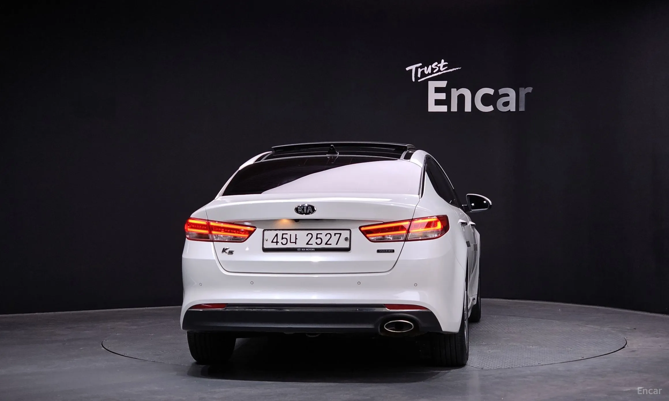Kia K5 2nd Generation превью 3