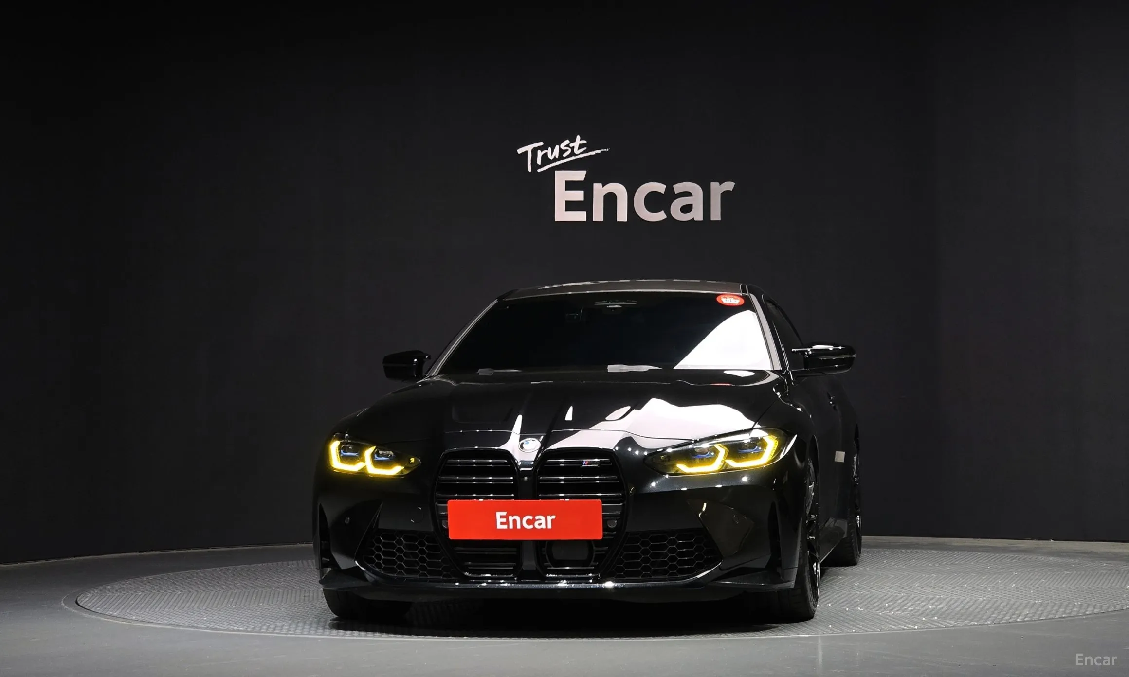 BMW M4 (G82)