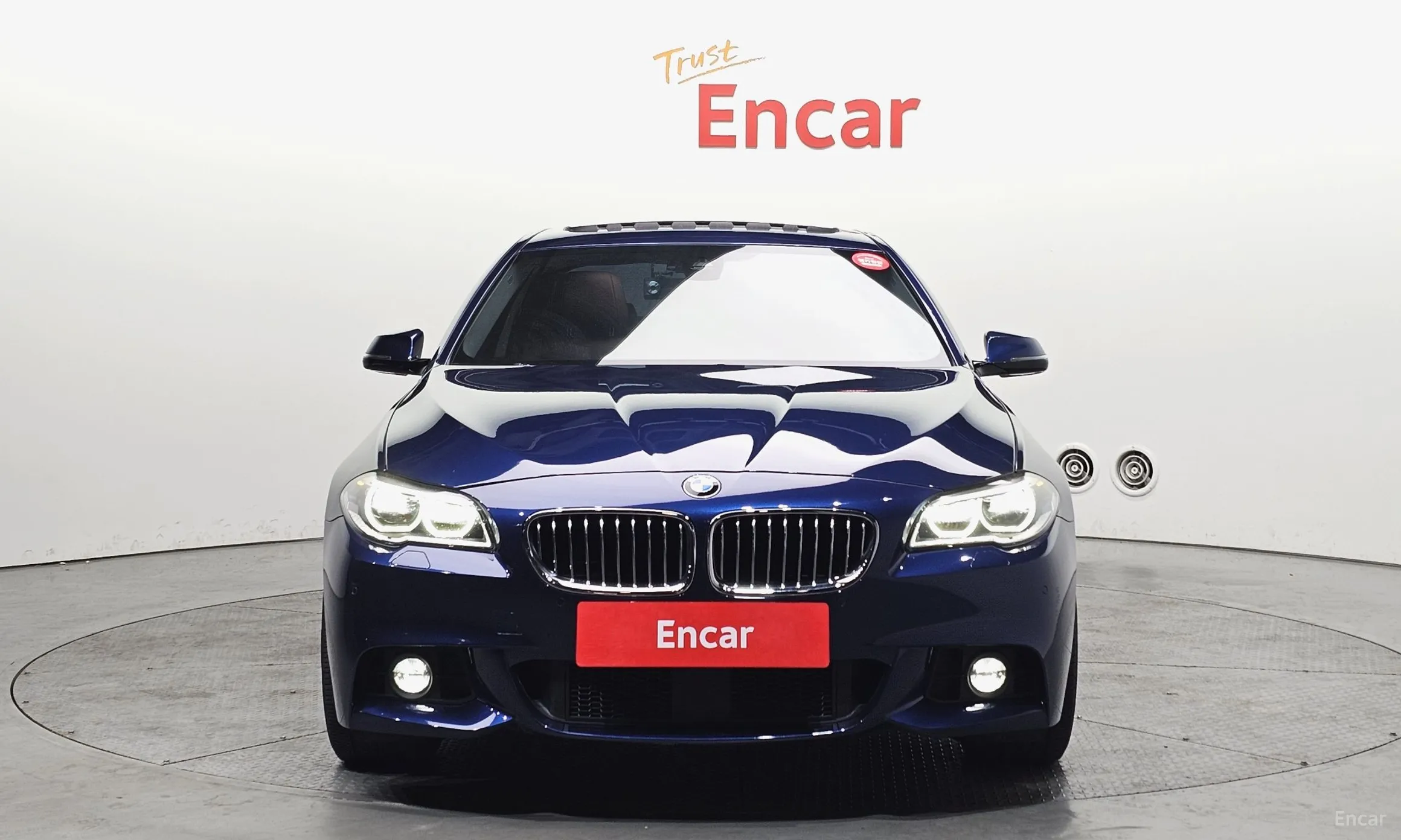 BMW 5 Series (F10) превью 2