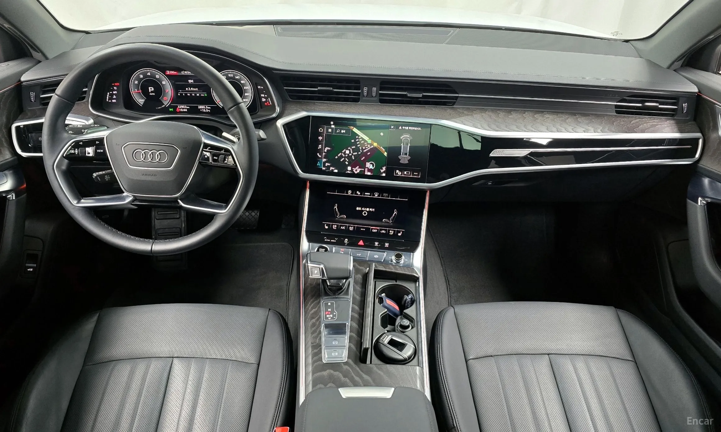 Audi A6 (C8) превью 4