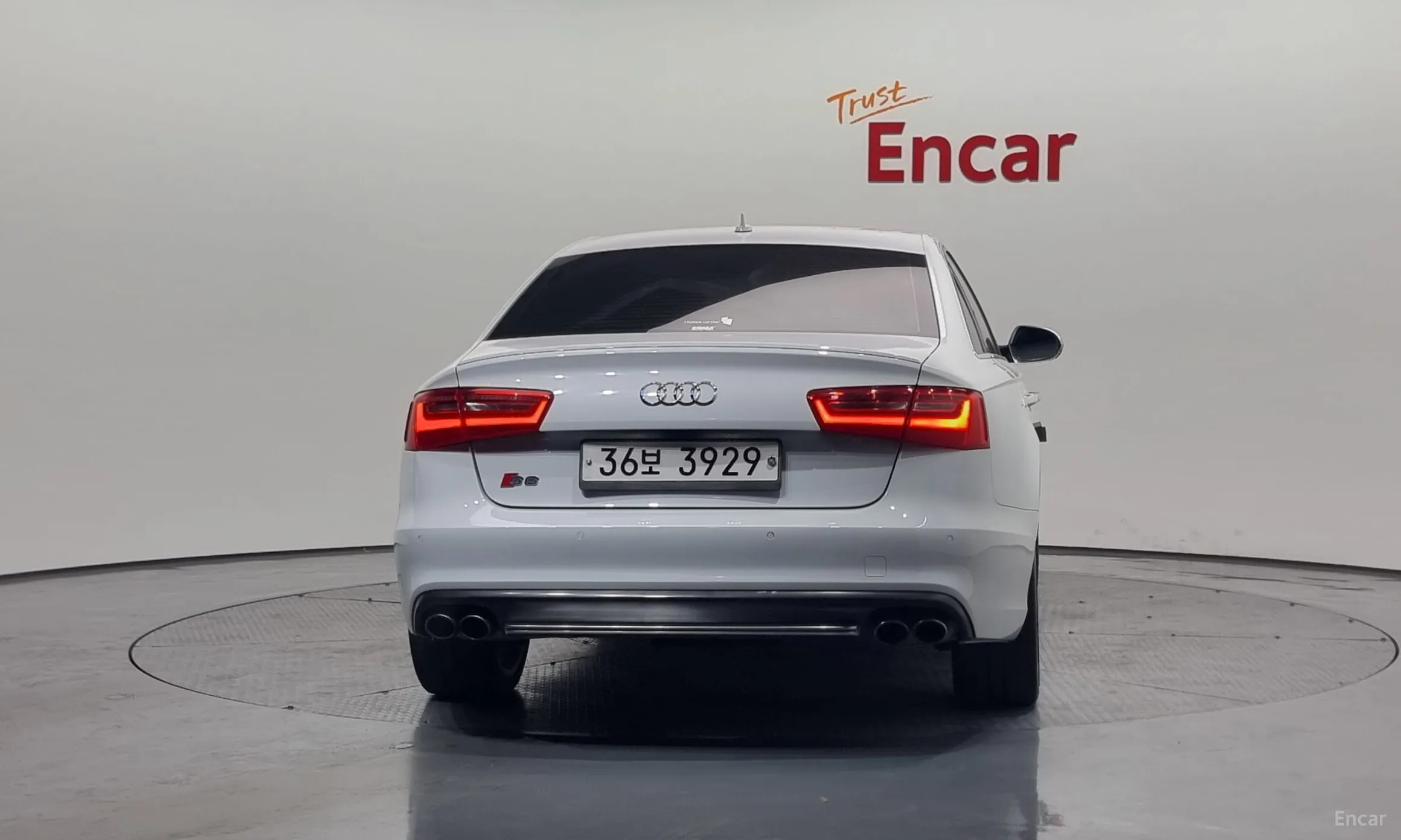 Audi S6 превью 3