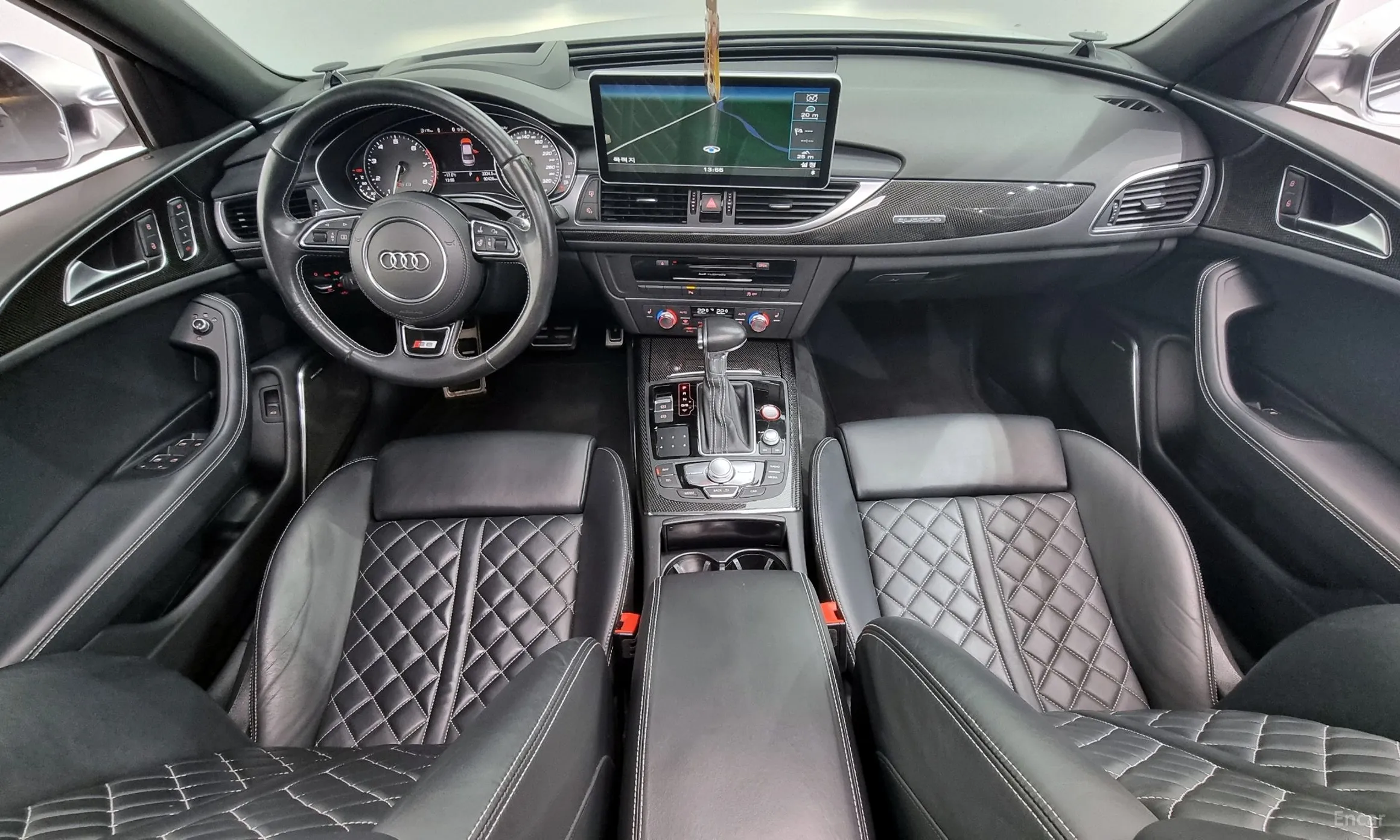 Audi S6 превью 4