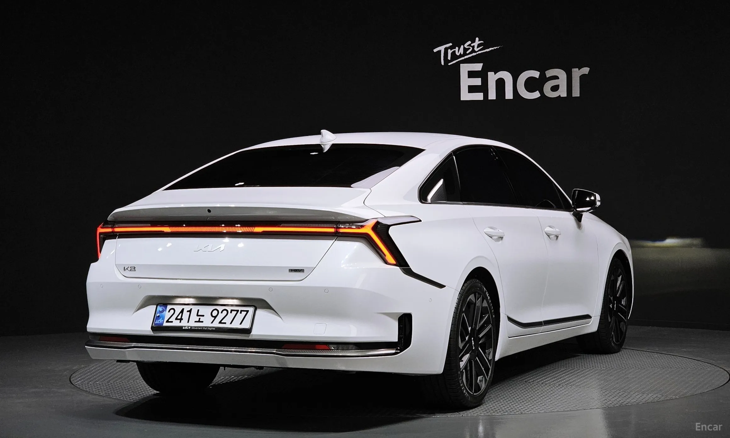 Kia K8 Hybrid