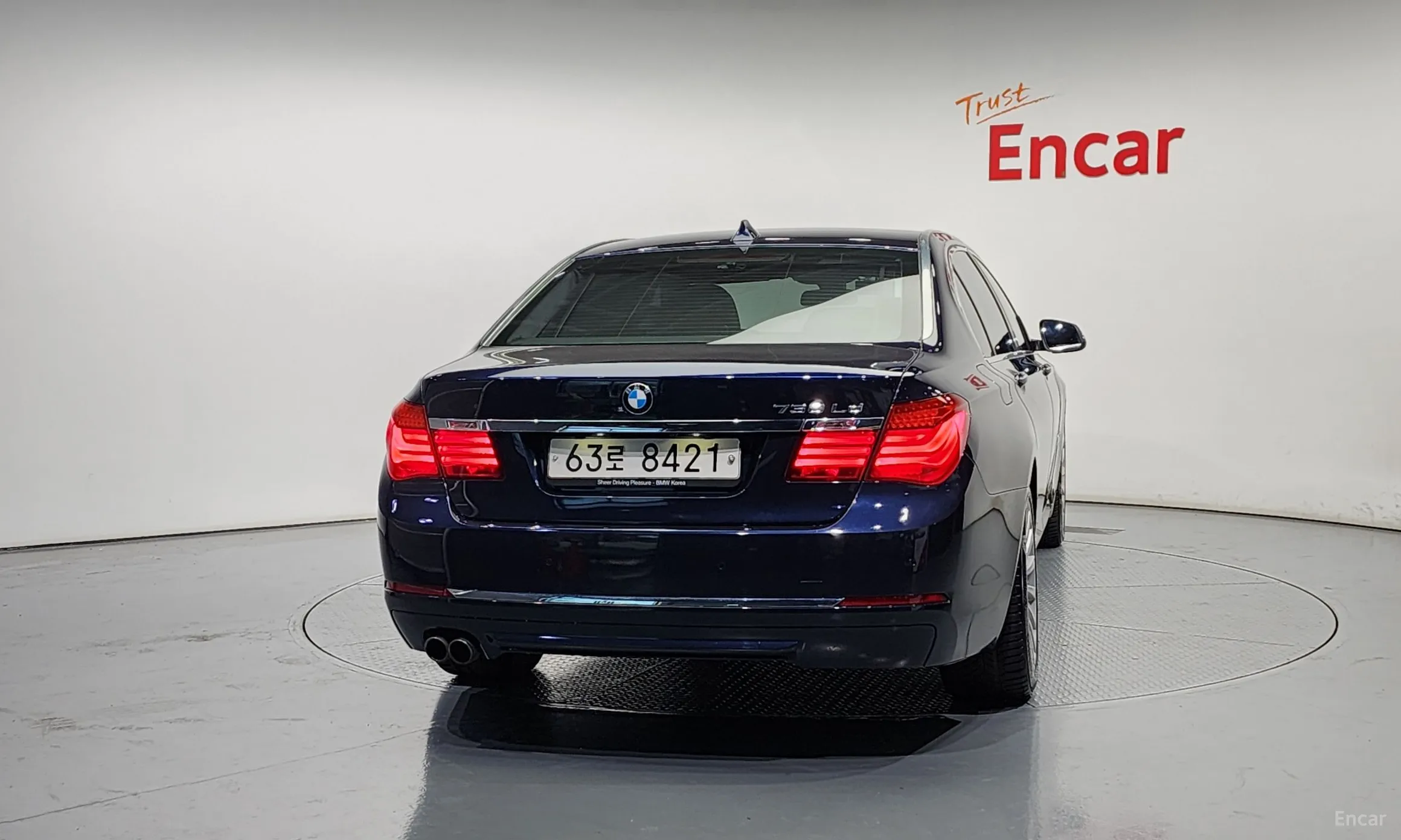 BMW 7 Series (F01) превью 3