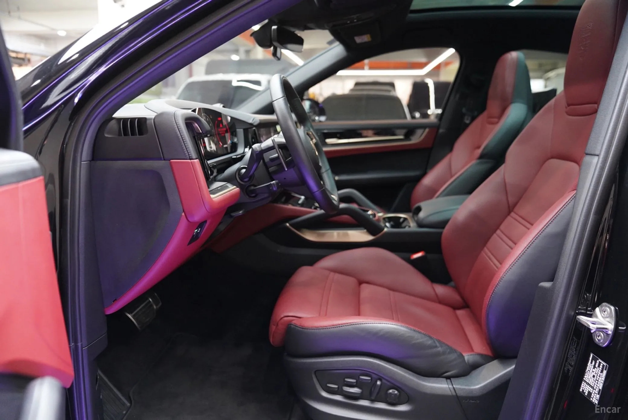 Porsche Cayenne (PO536) превью 4