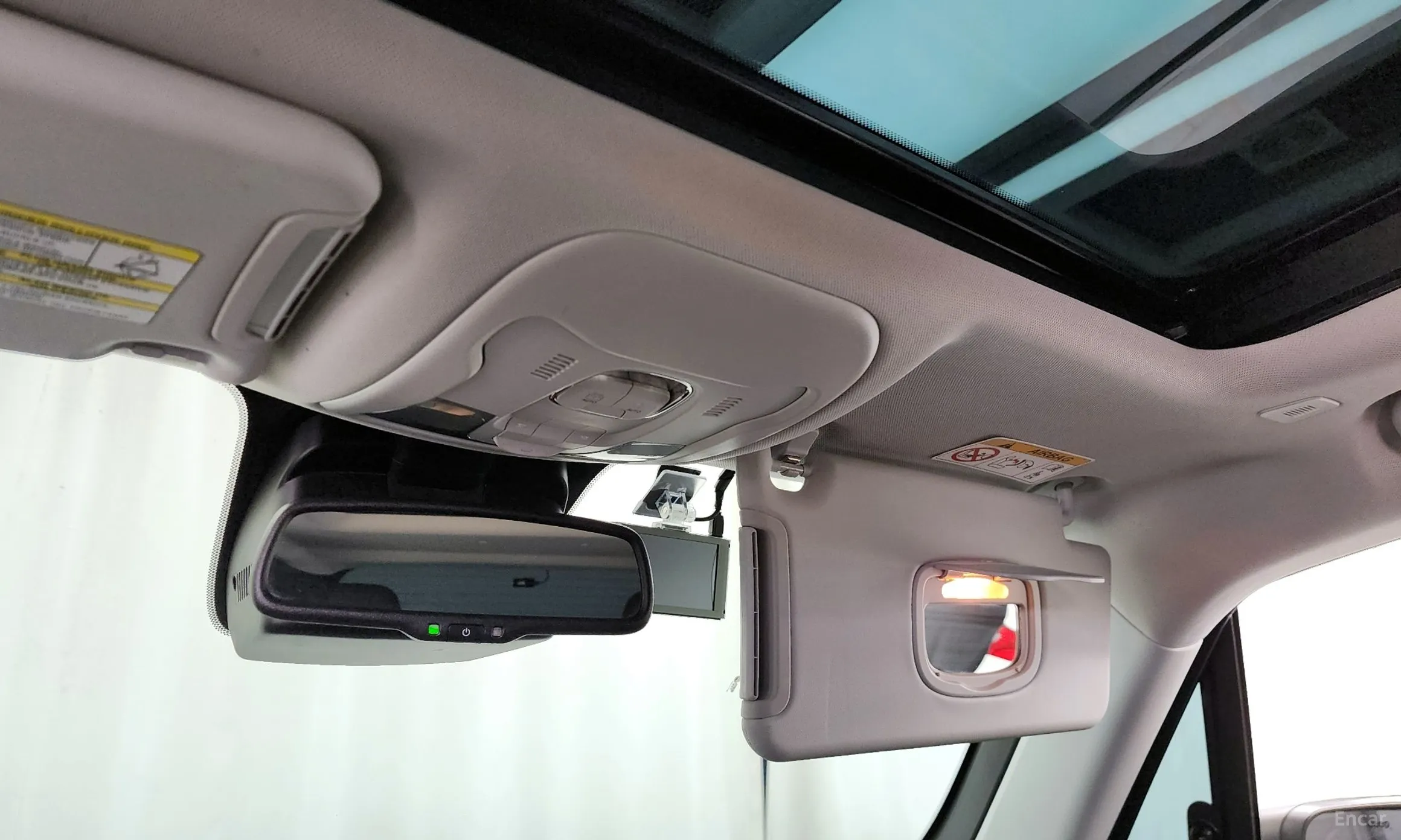 Jeep Renegade превью 17