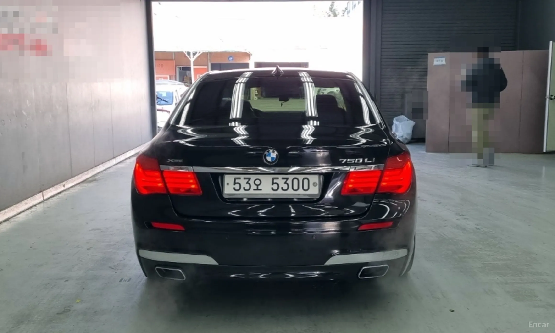 BMW 7 Series (F01) превью 3