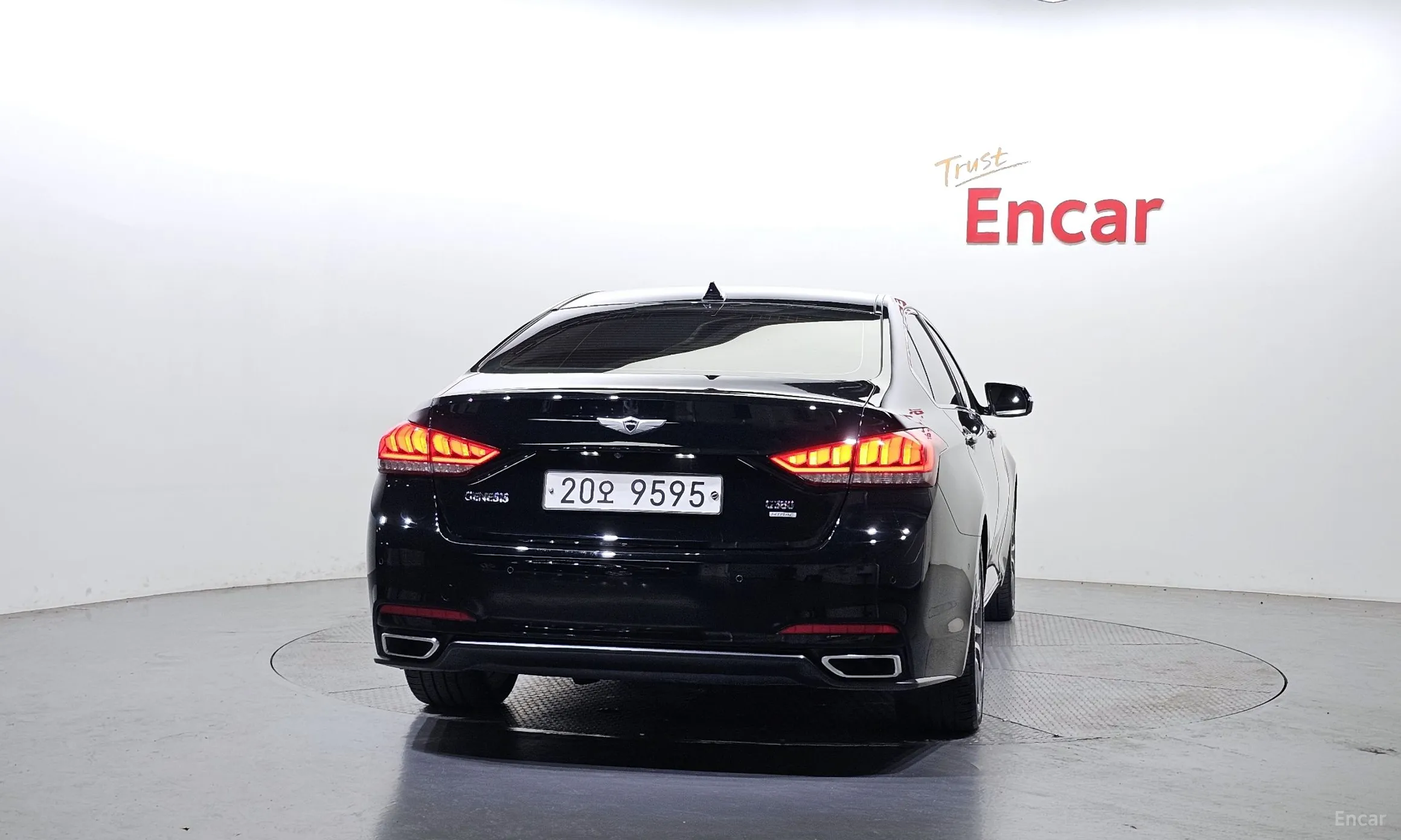 Hyundai Genesis DH превью 3