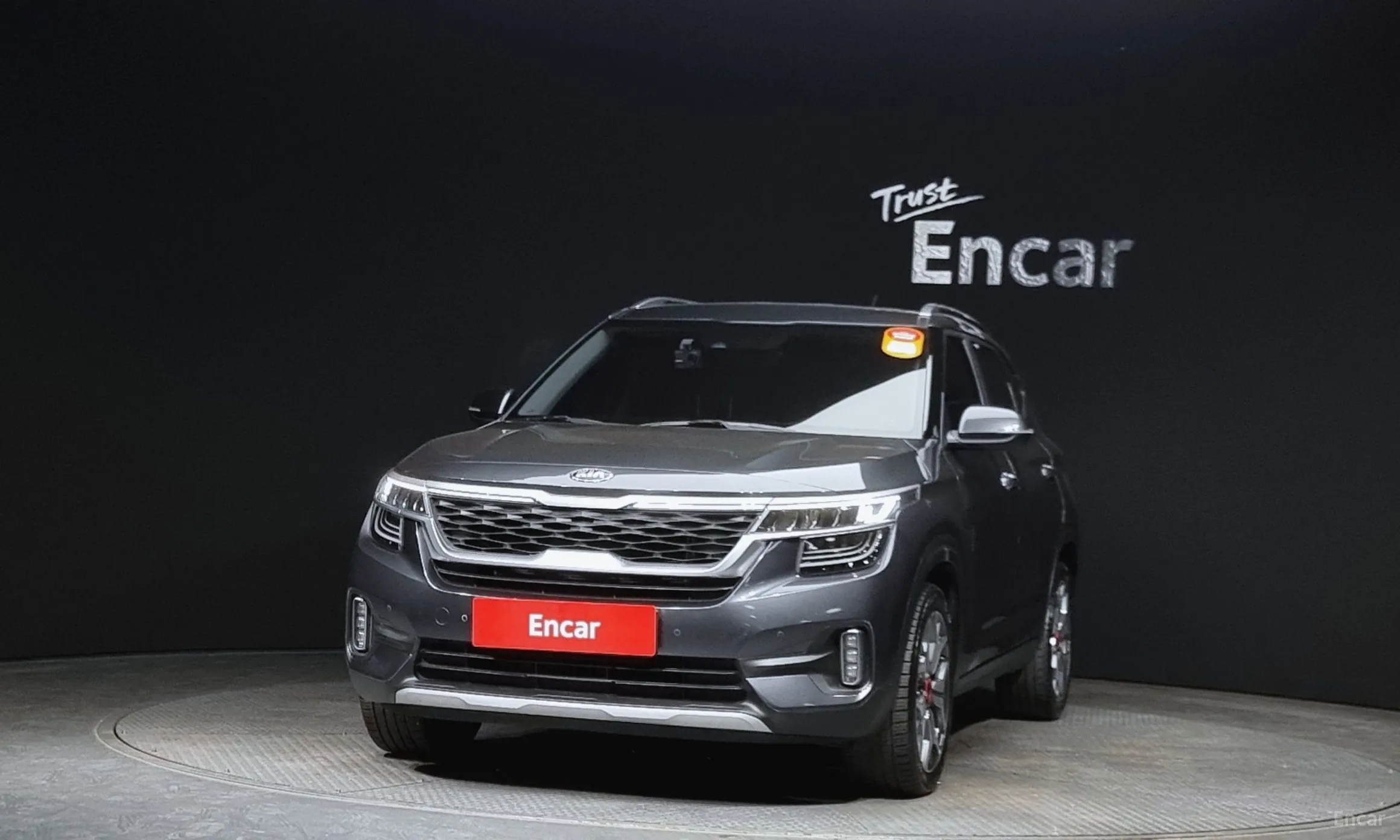 Kia Seltos превью 2