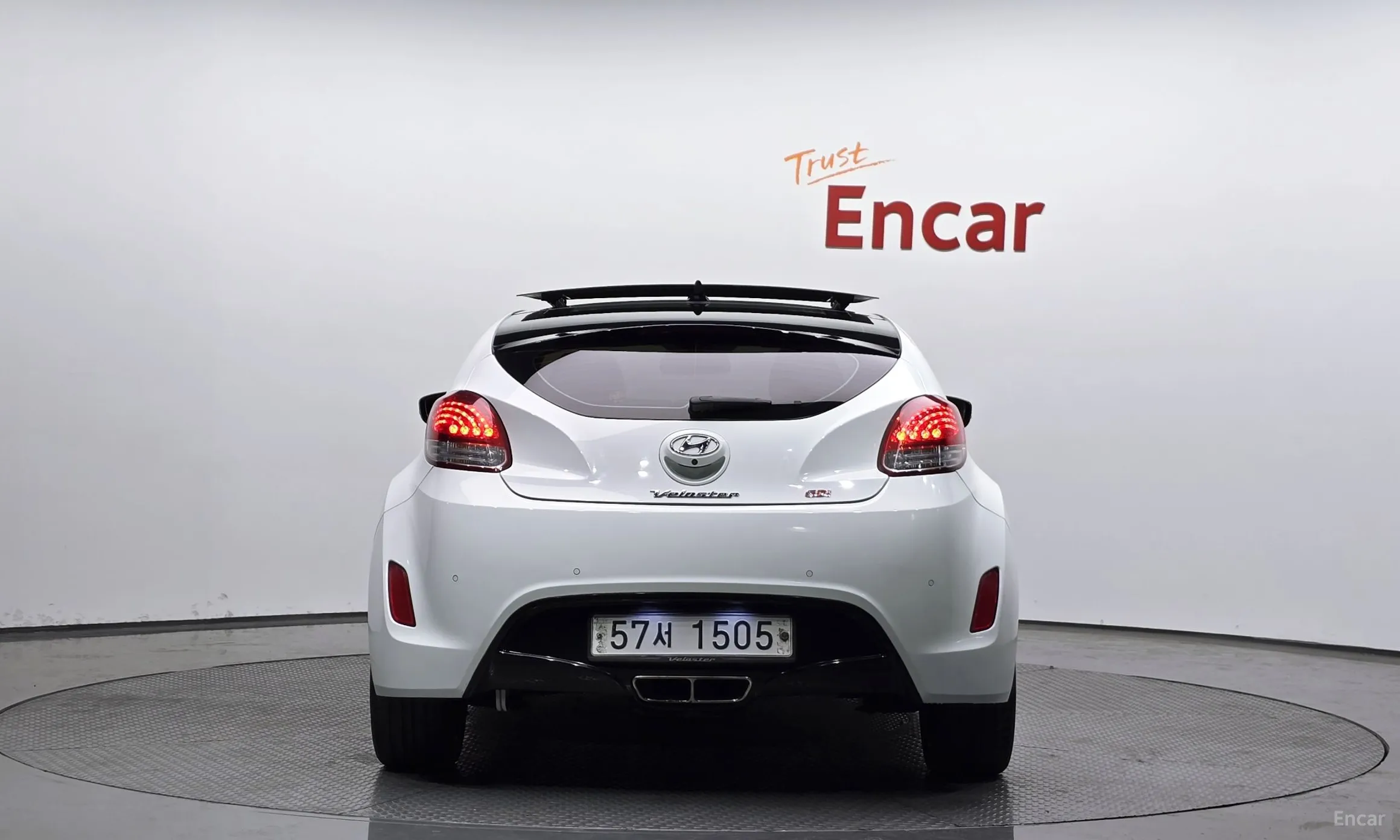 Hyundai Veloster превью 3