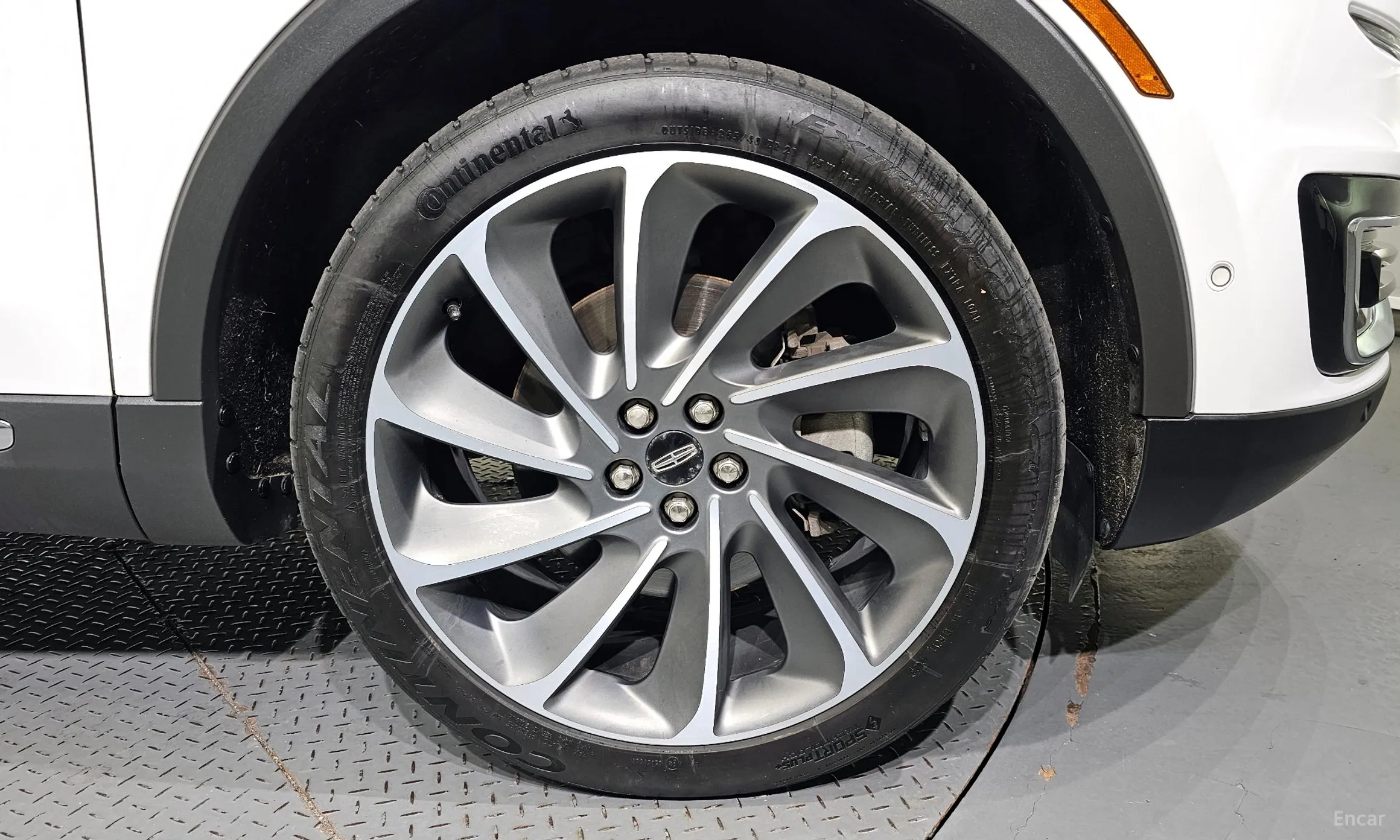 Lincoln Nautilus Gen 1 превью 5