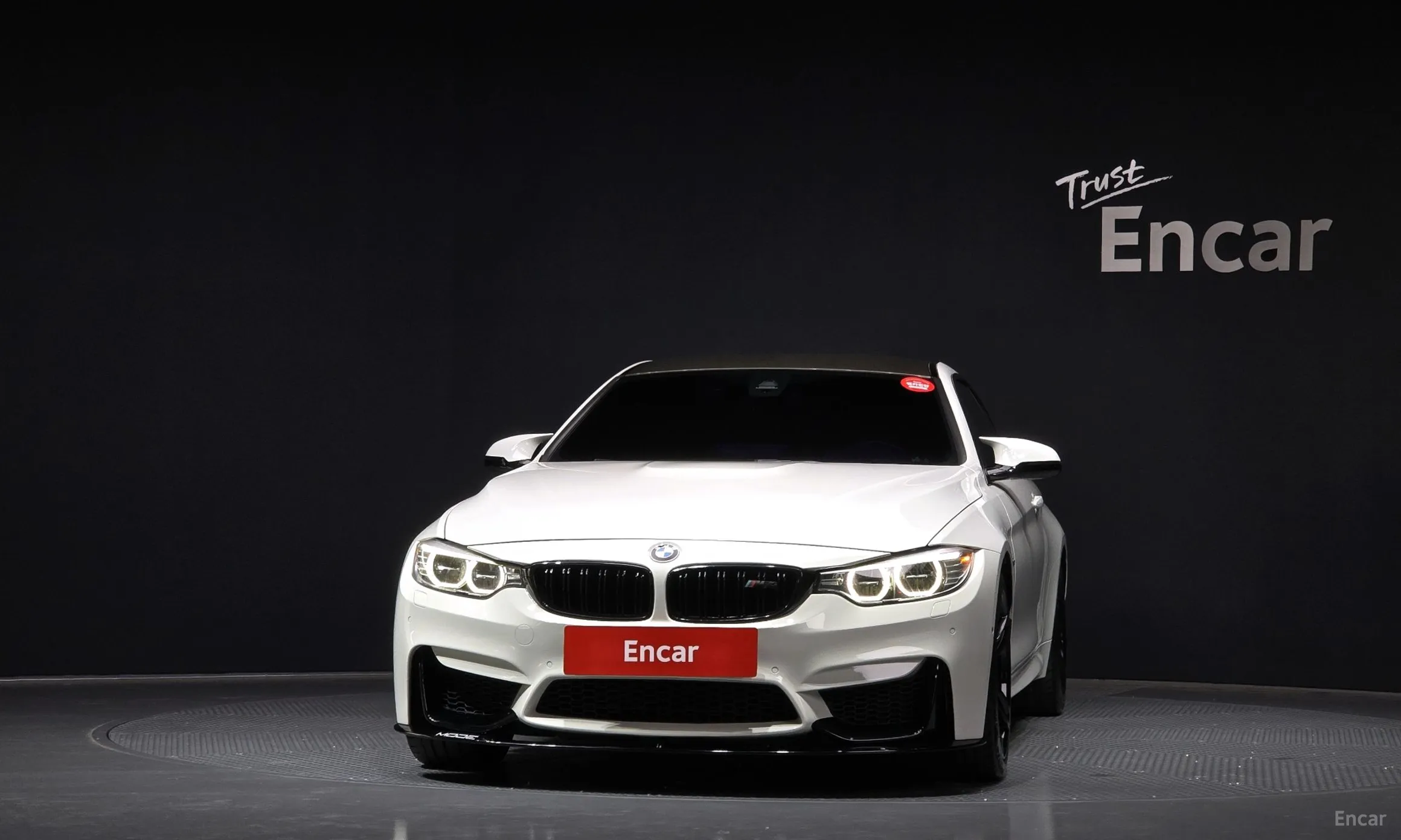 BMW M4 (F82)