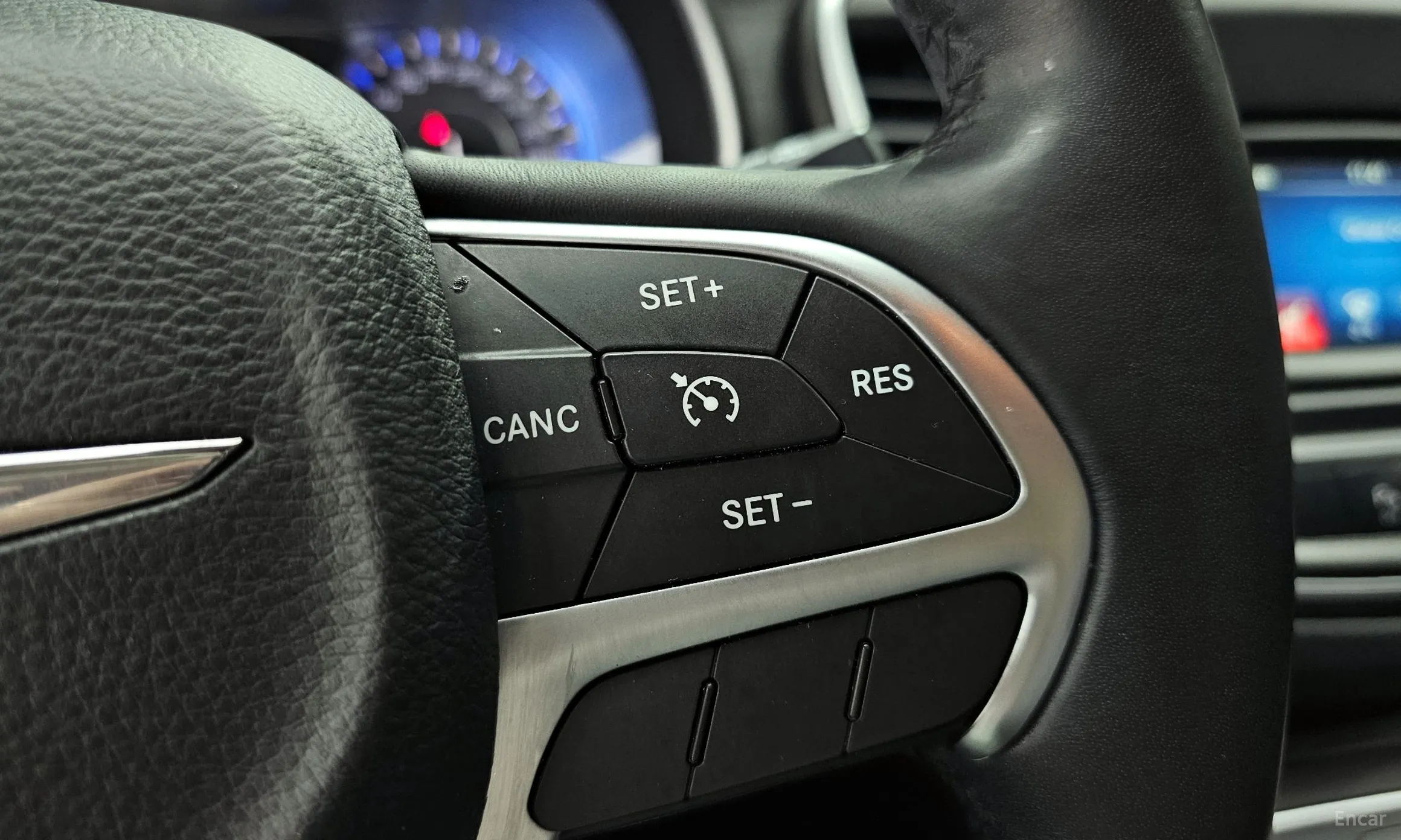 Chrysler 200 Second generation превью 14