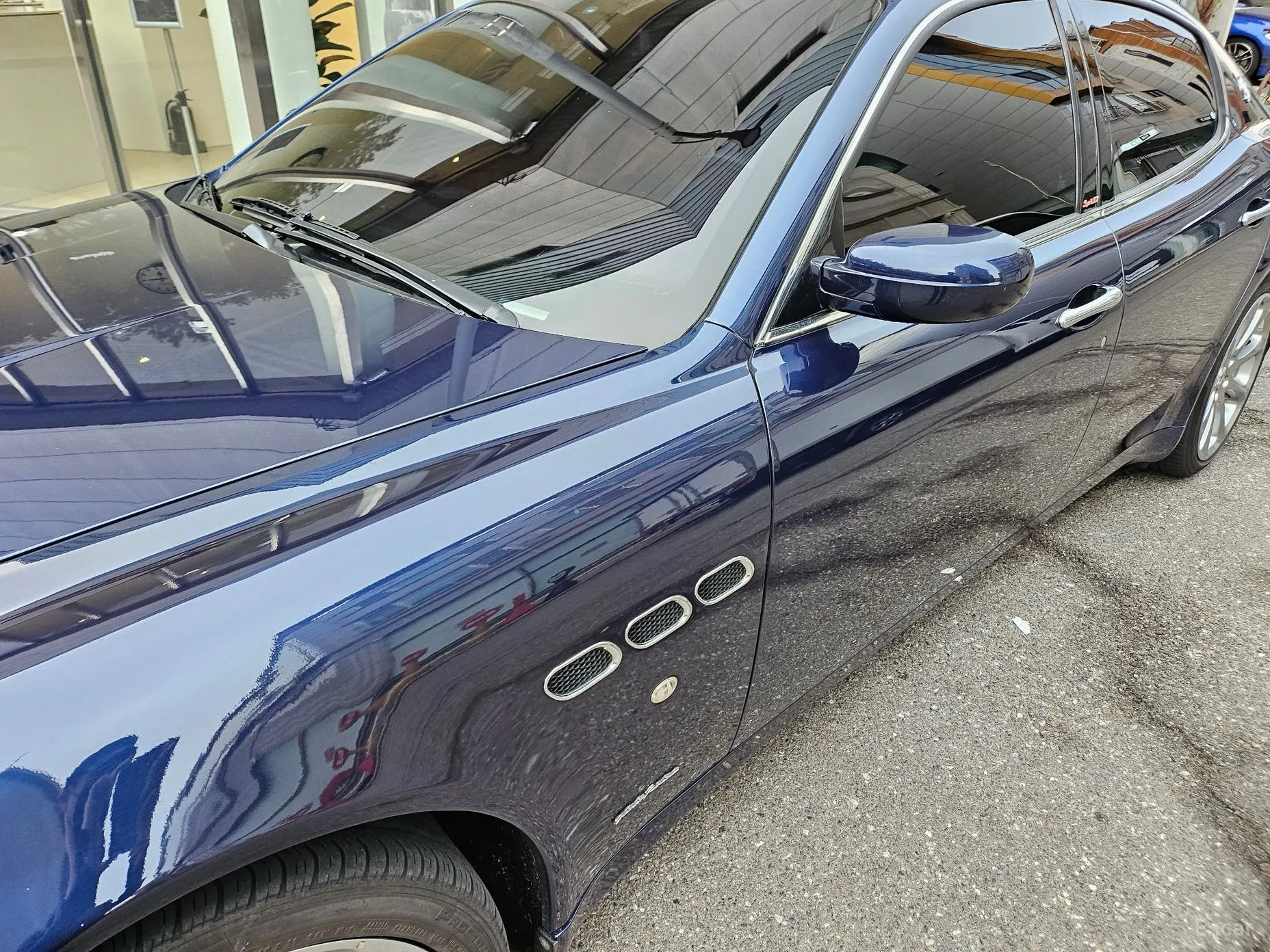 Maserati Quattroporte превью 10