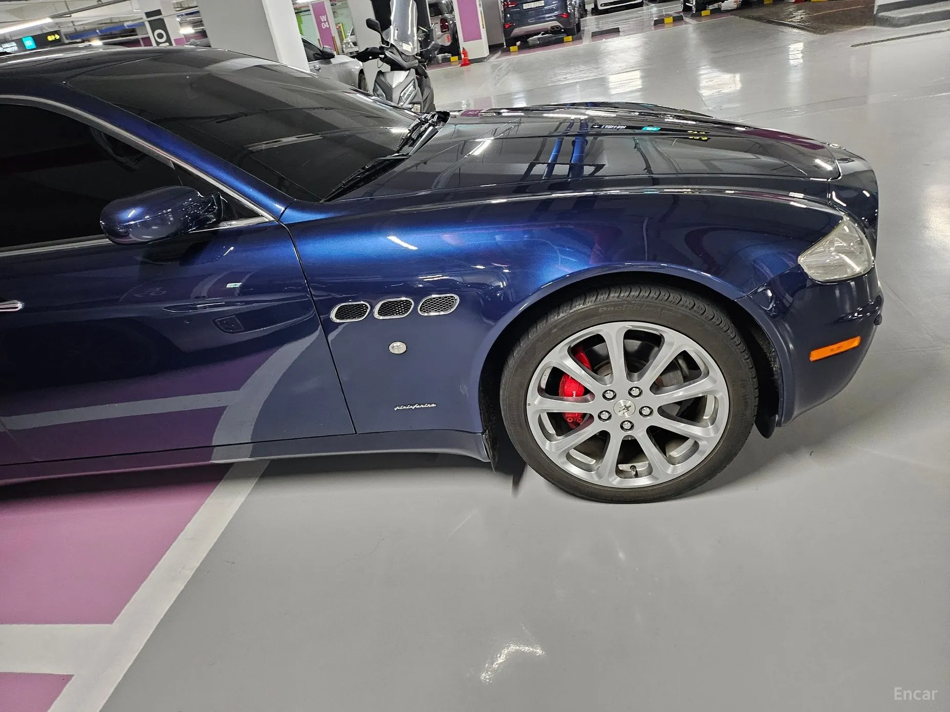 Maserati Quattroporte превью 12