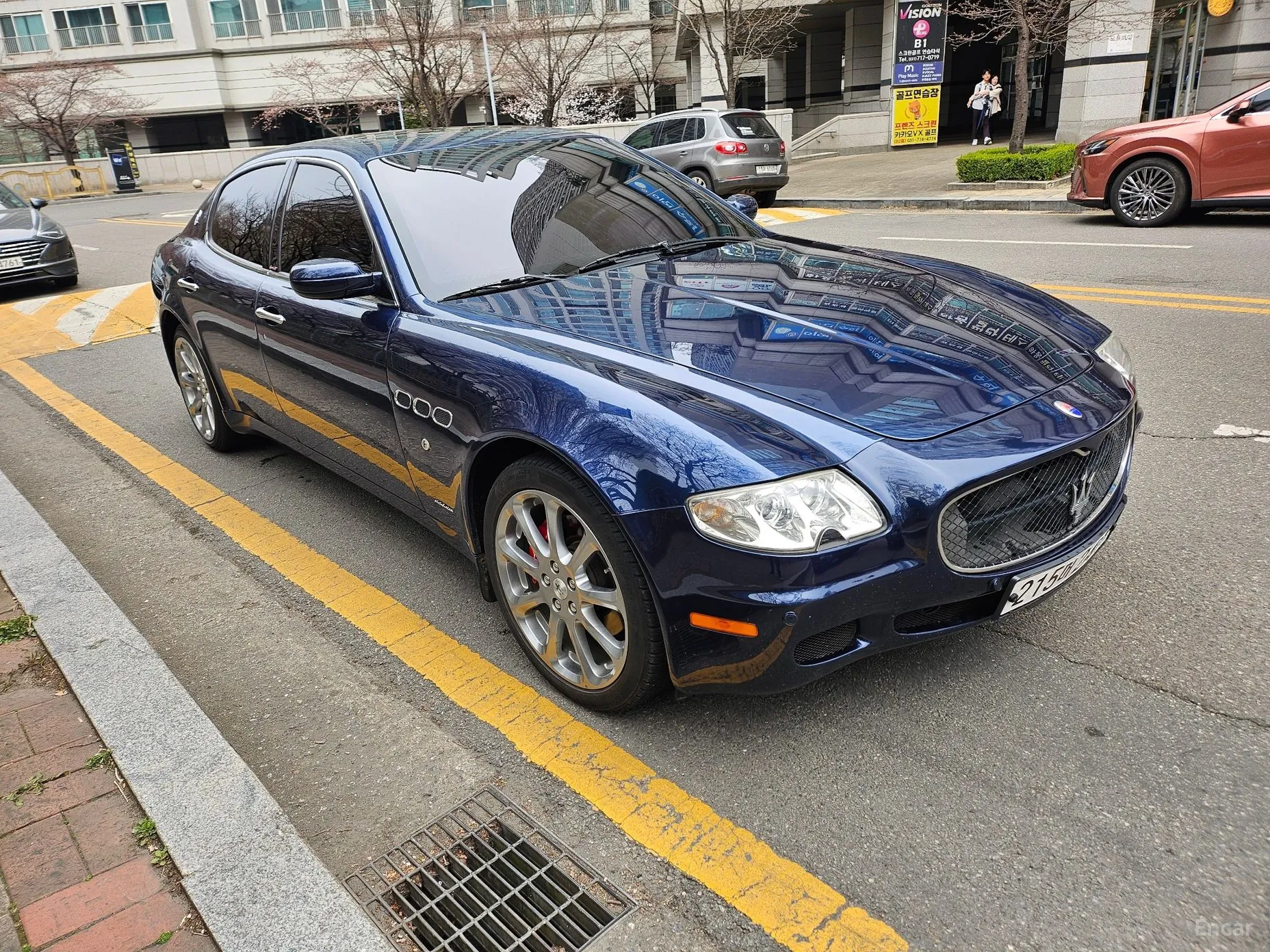 Maserati Quattroporte превью 20