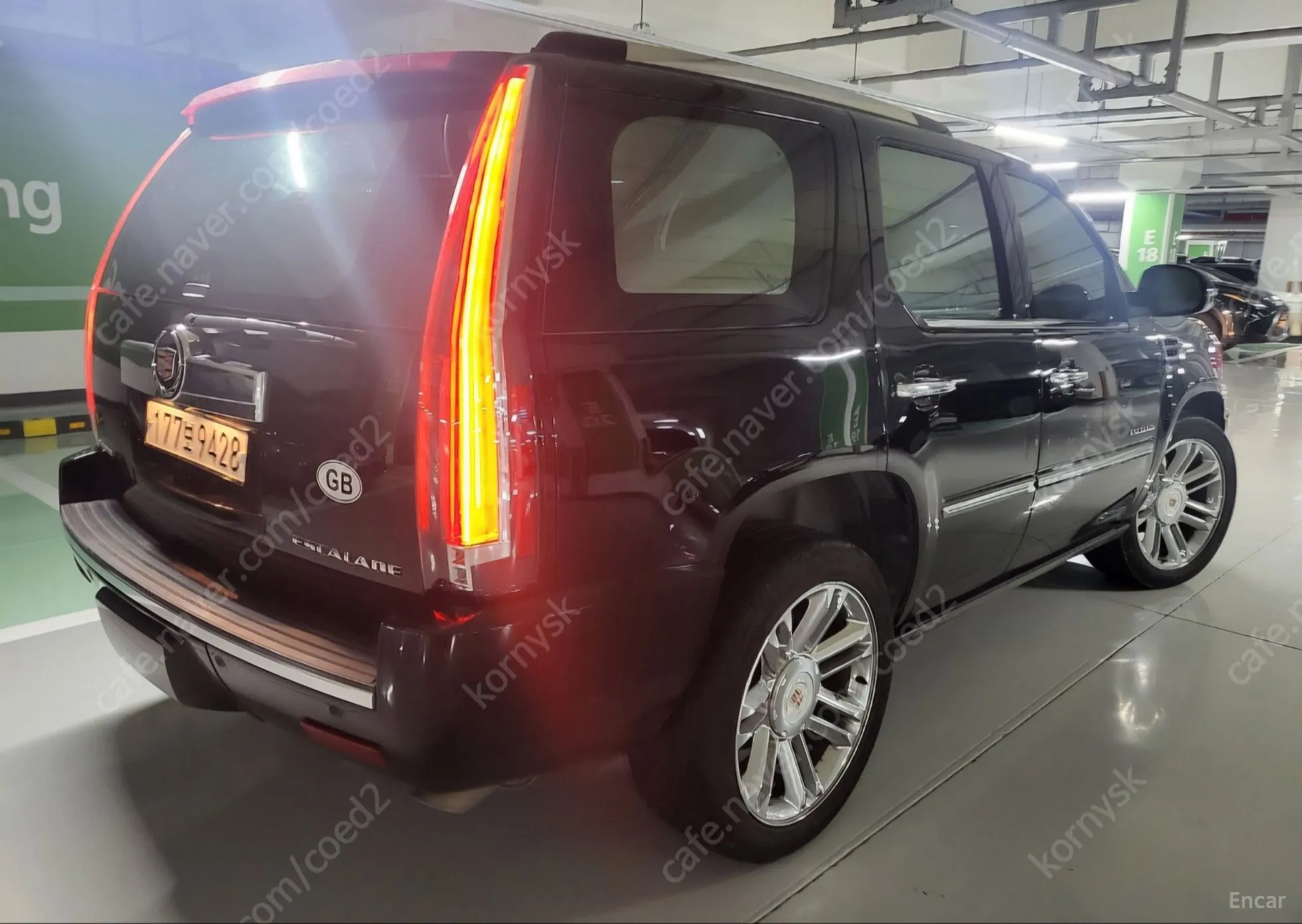Cadillac Escalade превью 9