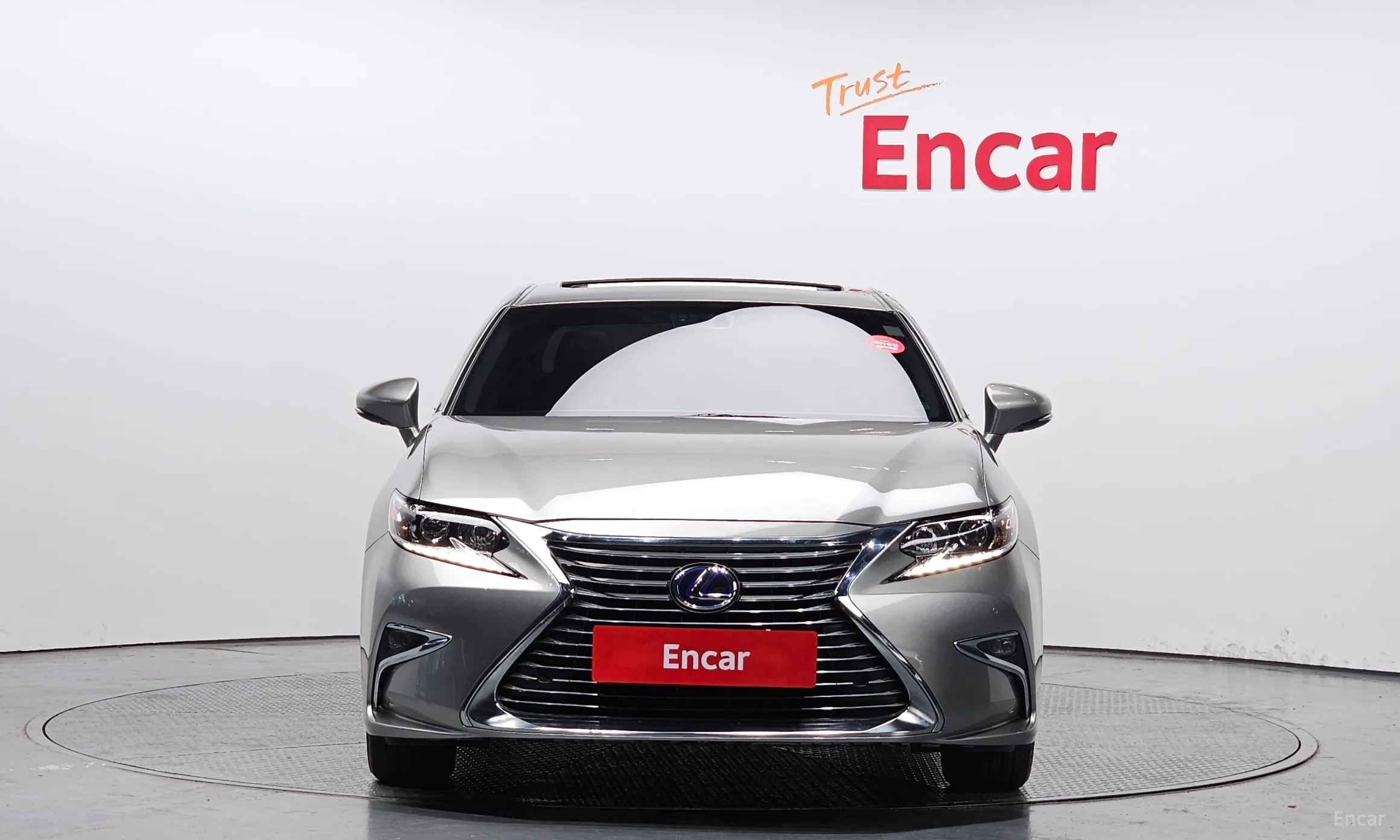 Lexus New ES300h превью 3