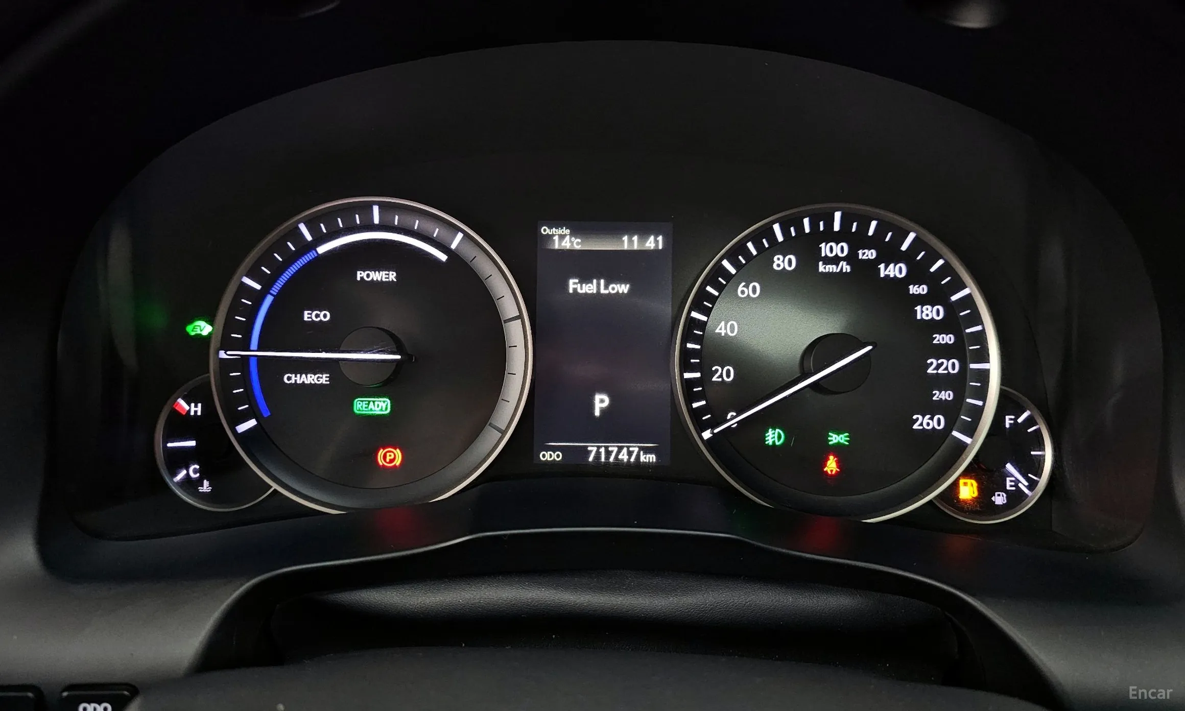 Lexus New ES300h превью 8