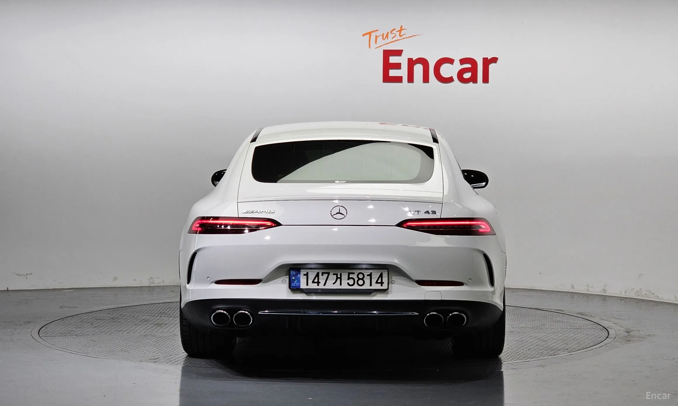 Mercedes Benz AMG GT превью 3