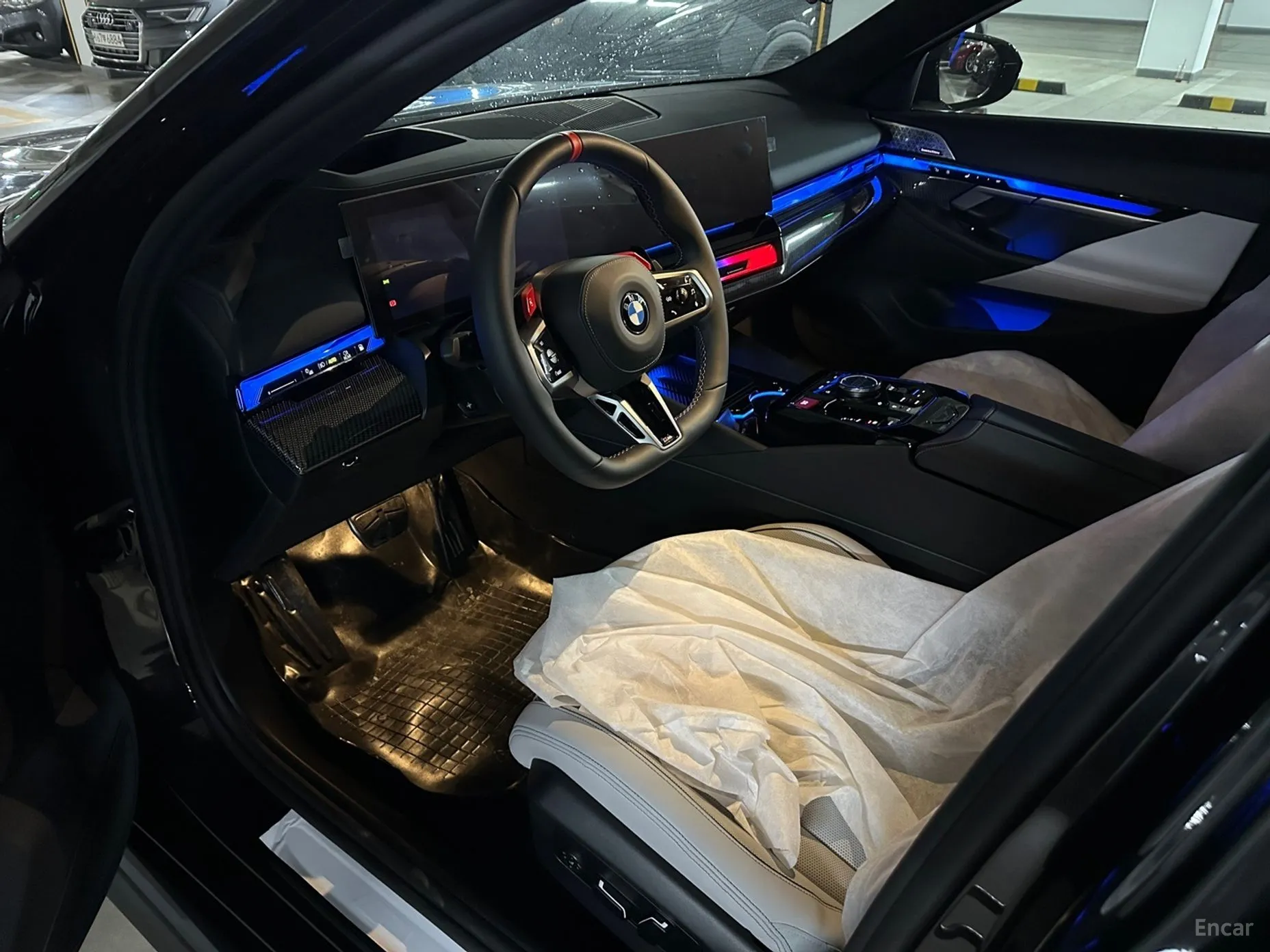 BMW M5 (G90) превью 4
