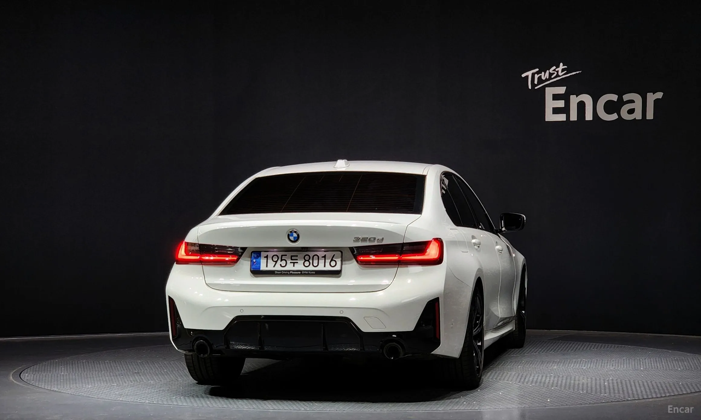 BMW 3 Series (G20) превью 3
