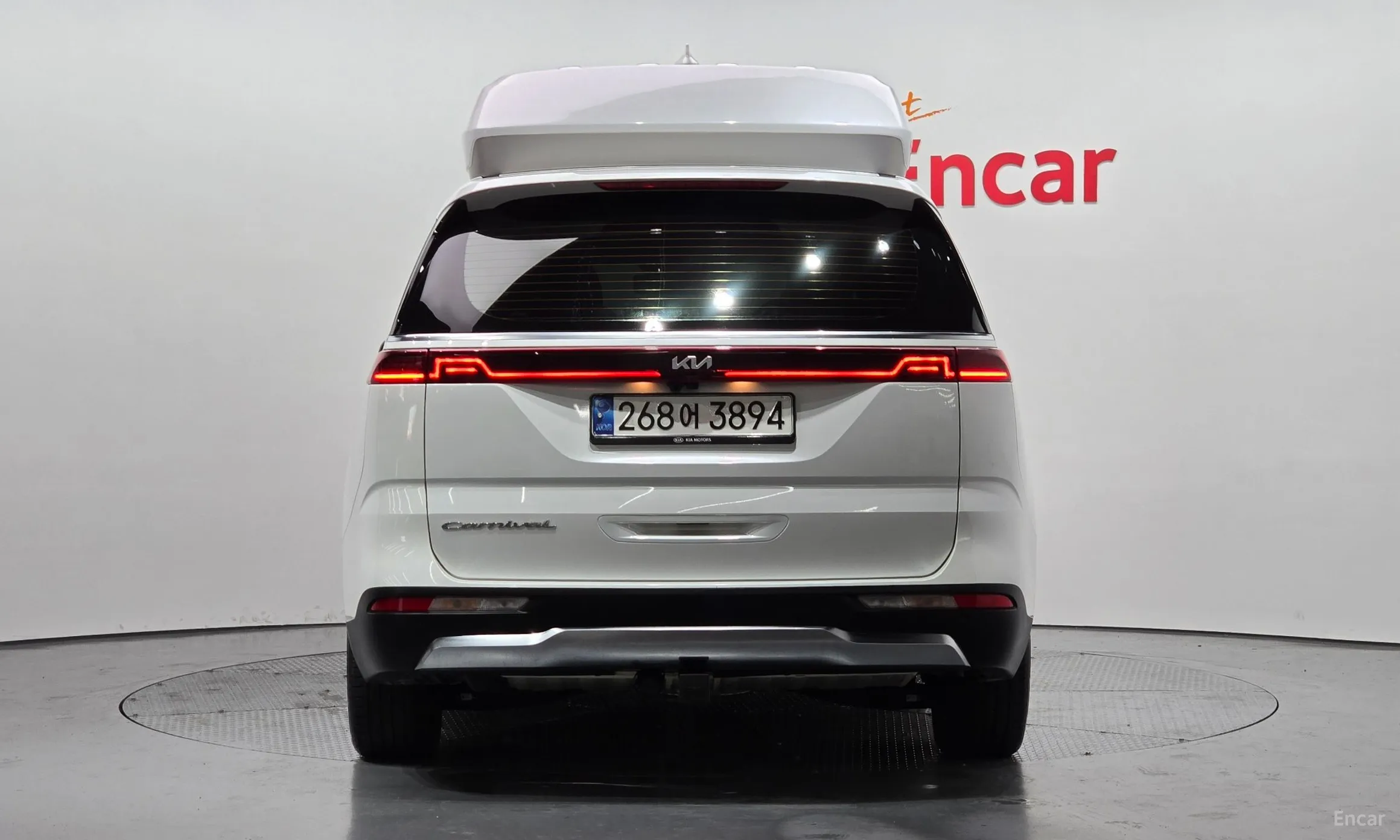 Kia Carnival Gen 4 превью 3