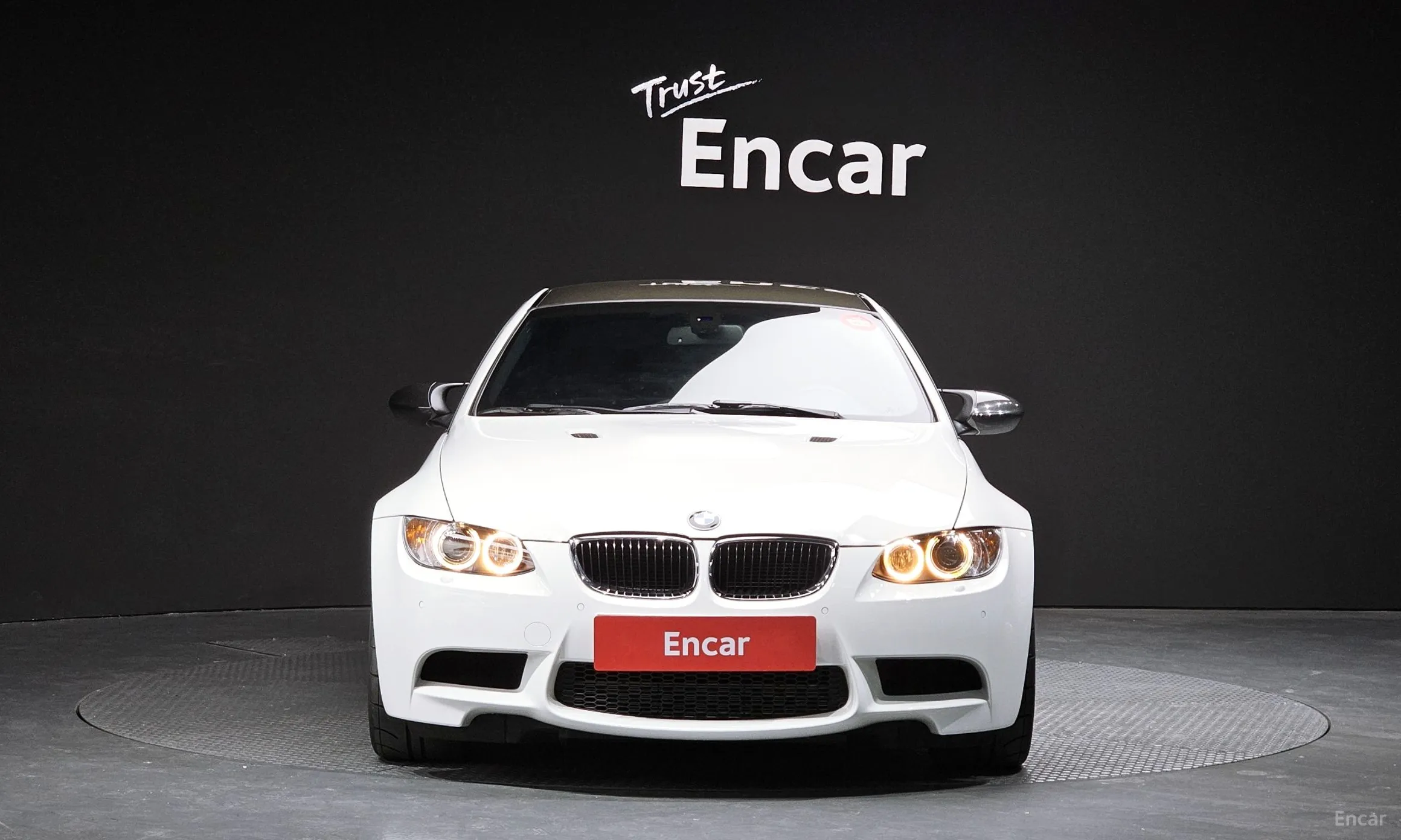 BMW M3 (E90)
