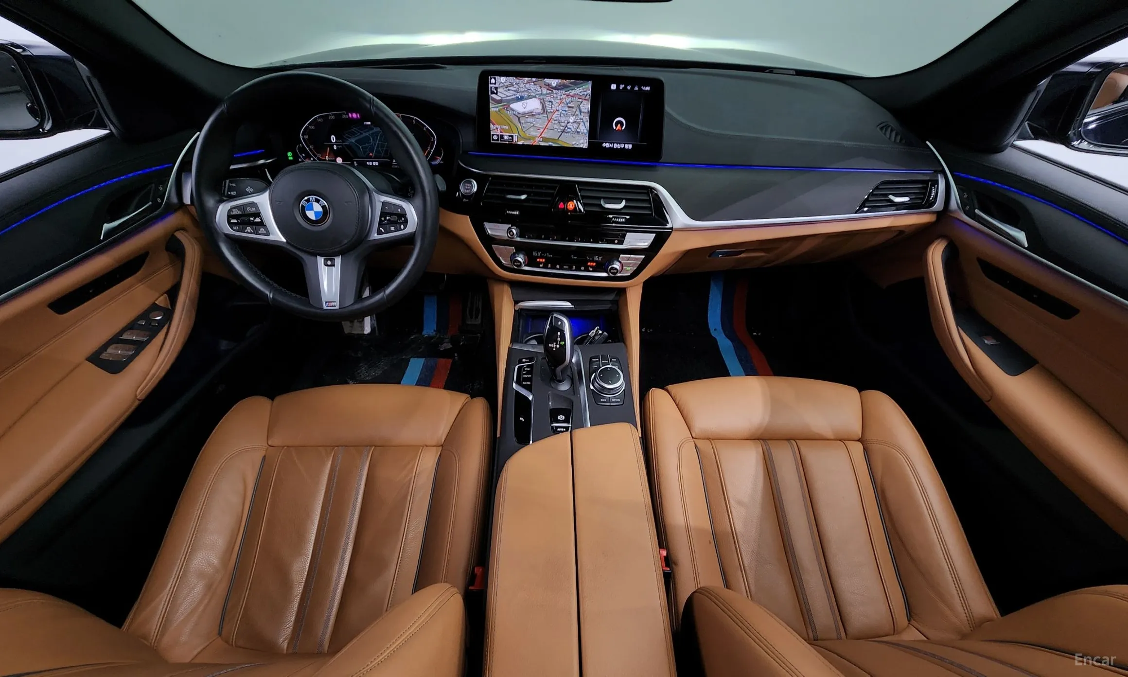 BMW 5 Series (G30) превью 4