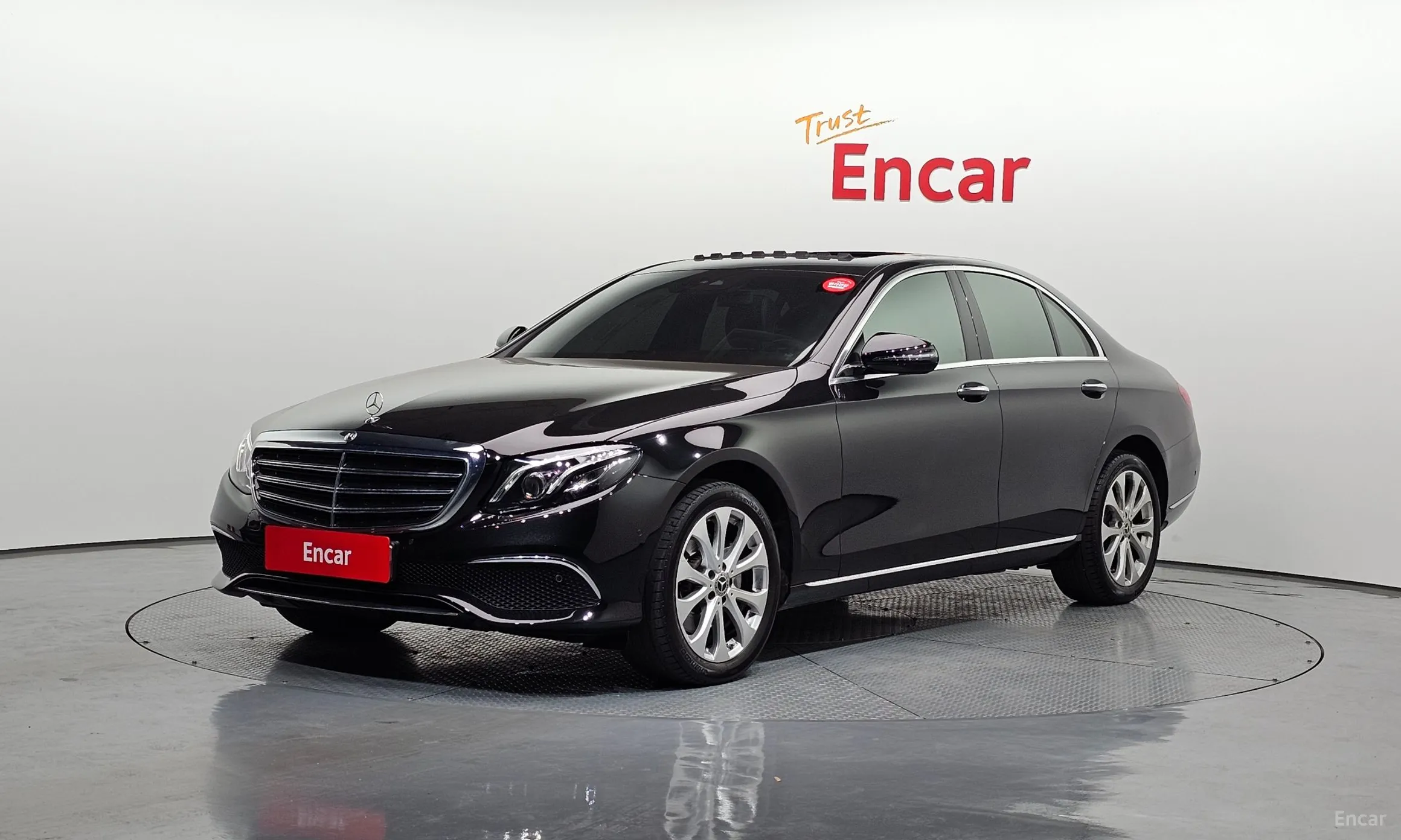 Mercedes Benz E-Class W213