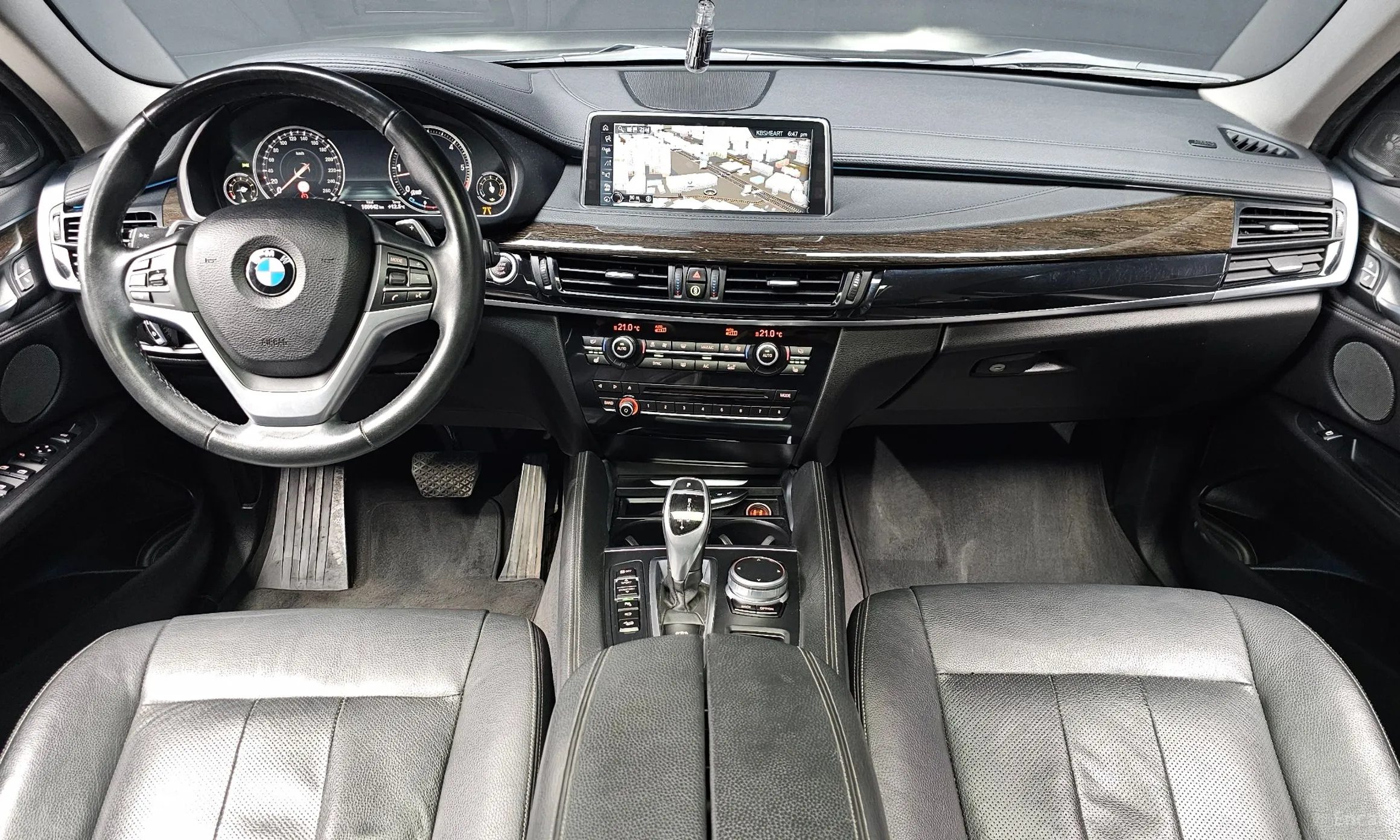 BMW X6 (F16) превью 4